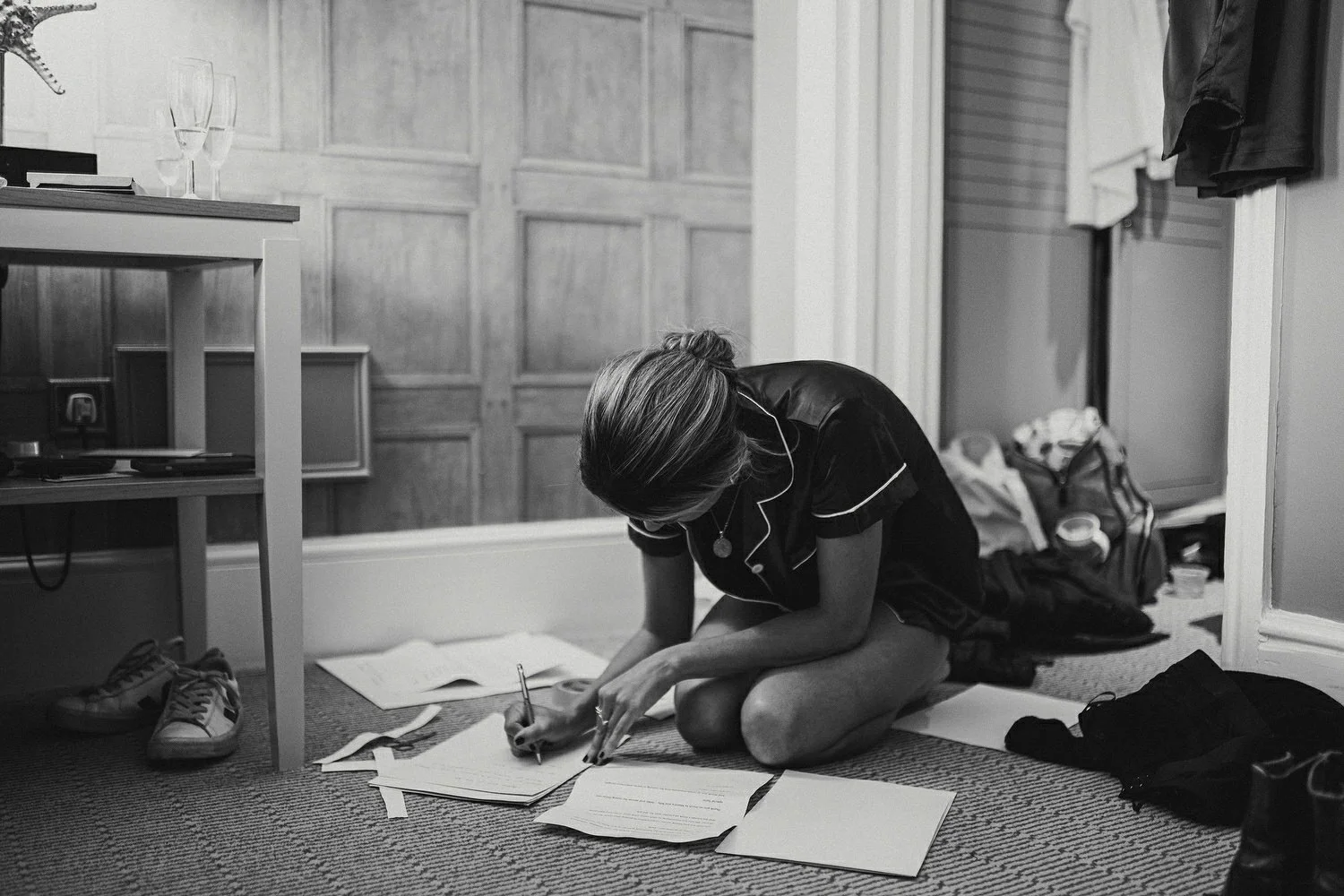  Laura and Alex from Inbetween Days photography got married in Brighton in 2021. They got ready in the Grand Hotel Brighton with a same-sex wedding ceremony in Brighton Town Hall.  A dinner with close friends in Med Brighton was followed by a LOT of 