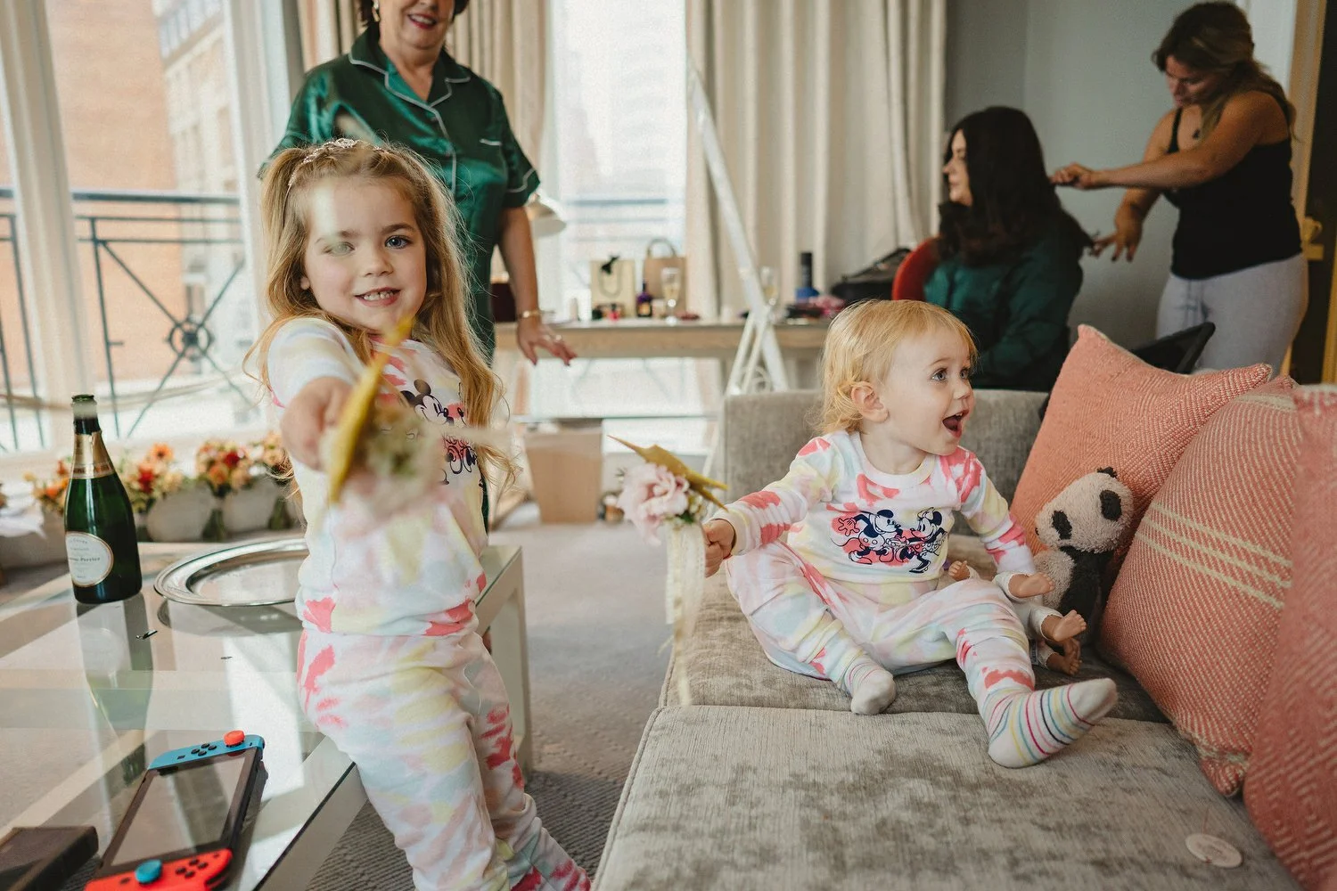  Laura and Alex from Inbetween Days photography got married in Brighton in 2021. They got ready in the Grand Hotel Brighton with a same-sex wedding ceremony in Brighton Town Hall.  A dinner with close friends in Med Brighton was followed by a LOT of 