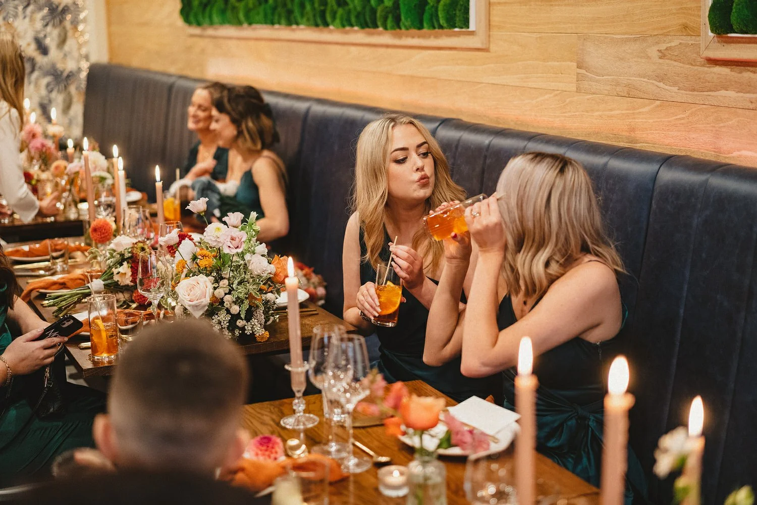  Laura and Alex from Inbetween Days photography got married in Brighton in 2021. They got ready in the Grand Hotel Brighton with a same-sex wedding ceremony in Brighton Town Hall.  A dinner with close friends in Med Brighton was followed by a LOT of 