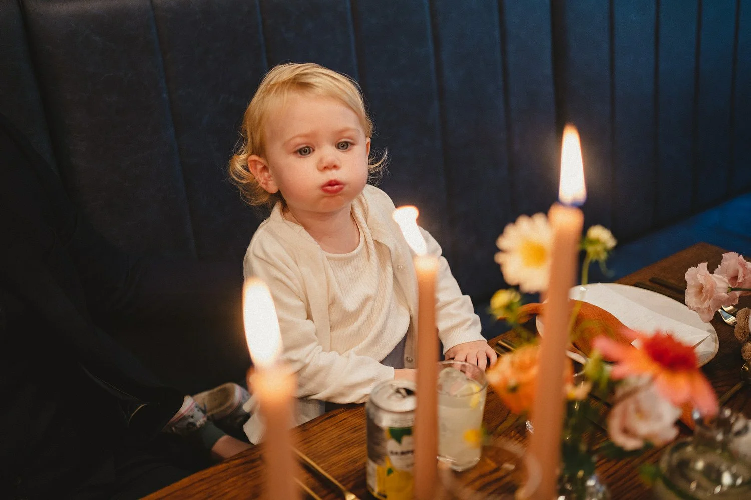  Laura and Alex from Inbetween Days photography got married in Brighton in 2021. They got ready in the Grand Hotel Brighton with a same-sex wedding ceremony in Brighton Town Hall.  A dinner with close friends in Med Brighton was followed by a LOT of 