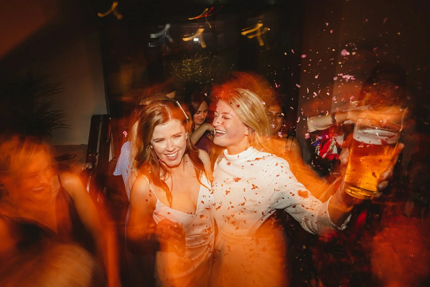  Laura and Alex from Inbetween Days photography got married in Brighton in 2021. They got ready in the Grand Hotel Brighton with a same-sex wedding ceremony in Brighton Town Hall.  A dinner with close friends in Med Brighton was followed by a LOT of 