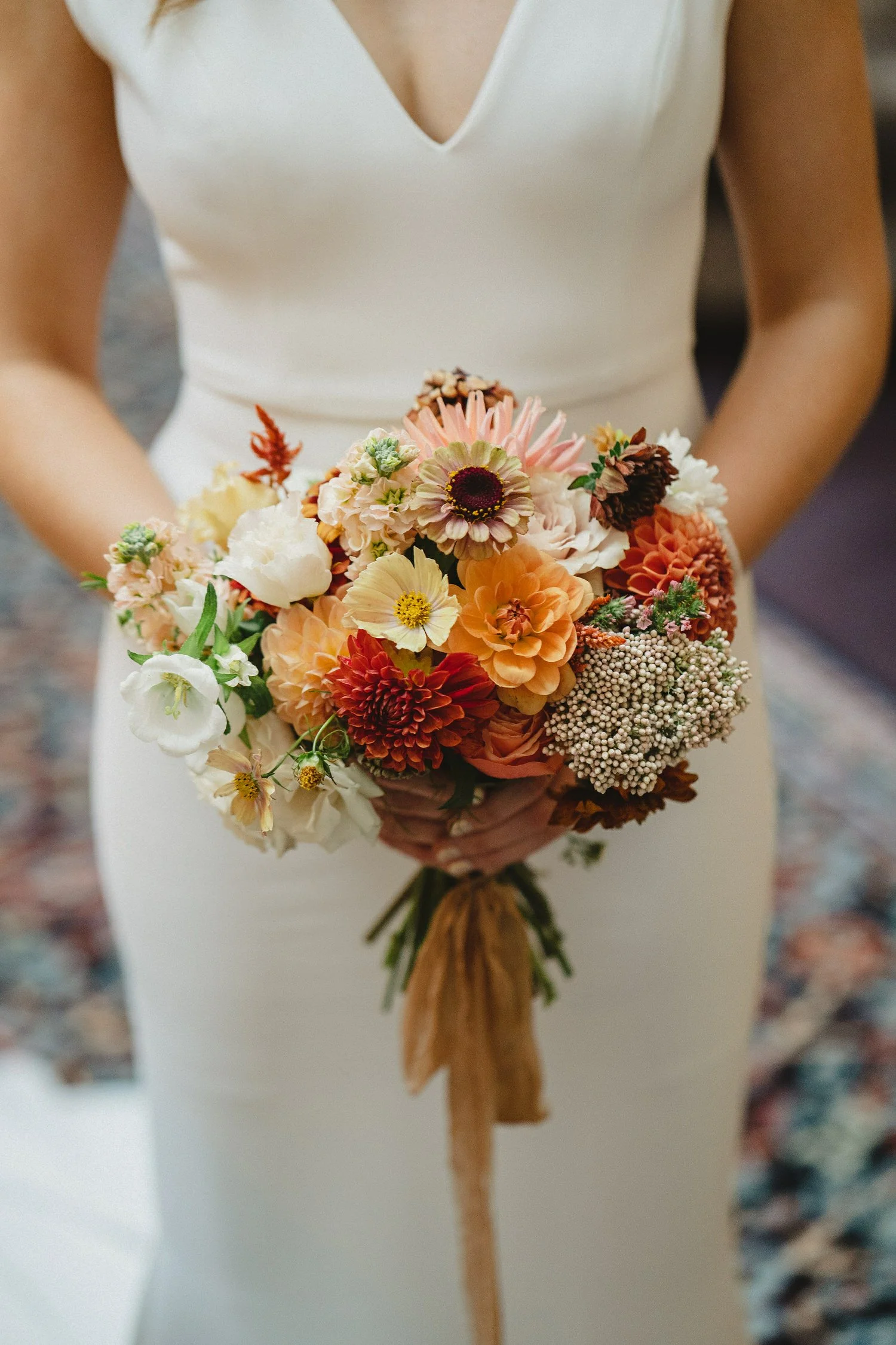  Laura and Alex from Inbetween Days photography got married in Brighton in 2021. They got ready in the Grand Hotel Brighton with a same-sex wedding ceremony in Brighton Town Hall.  A dinner with close friends in Med Brighton was followed by a LOT of 