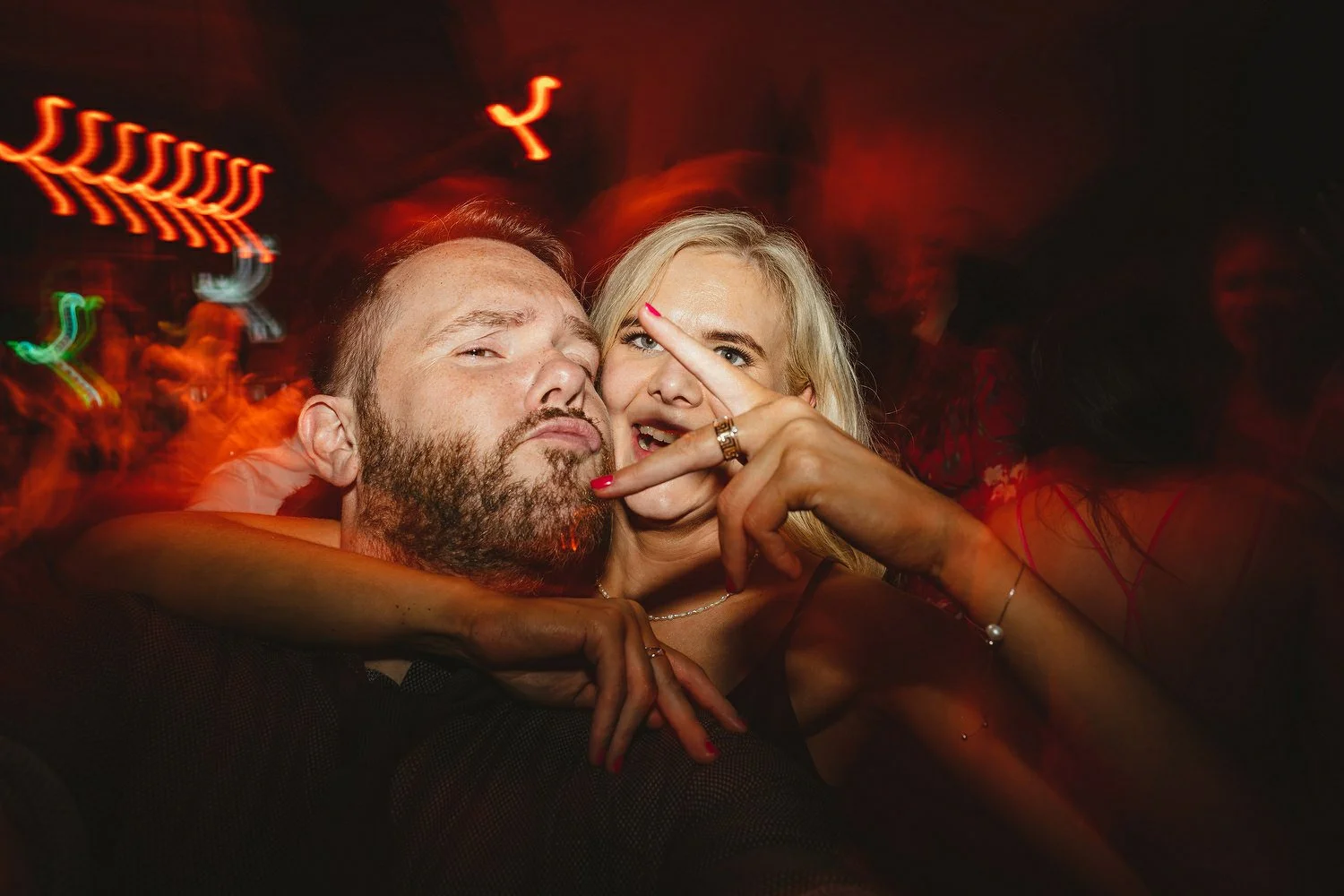  Laura and Alex from Inbetween Days photography got married in Brighton in 2021. They got ready in the Grand Hotel Brighton with a same-sex wedding ceremony in Brighton Town Hall.  A dinner with close friends in Med Brighton was followed by a LOT of 