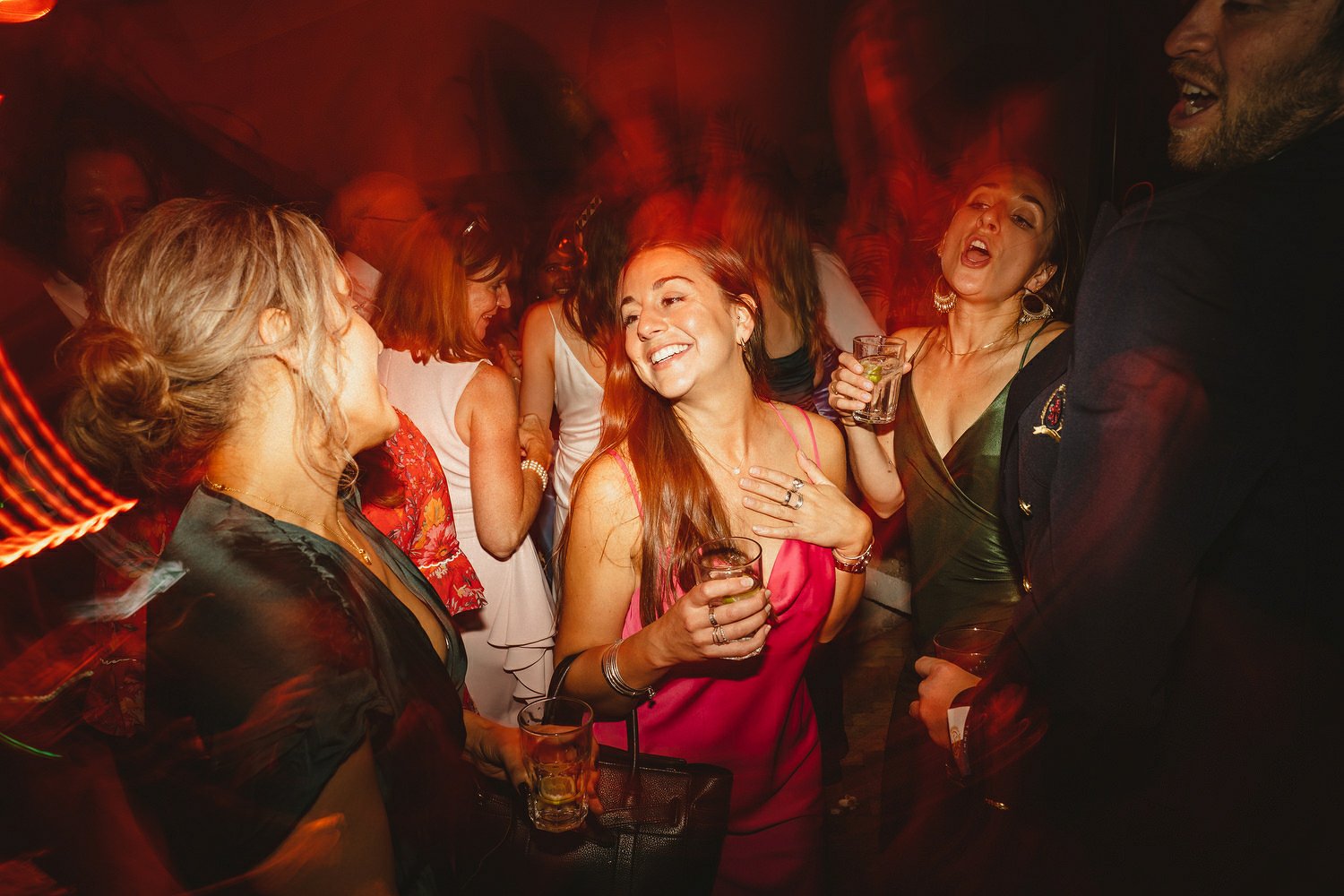  Laura and Alex from Inbetween Days photography got married in Brighton in 2021. They got ready in the Grand Hotel Brighton with a same-sex wedding ceremony in Brighton Town Hall.  A dinner with close friends in Med Brighton was followed by a LOT of 