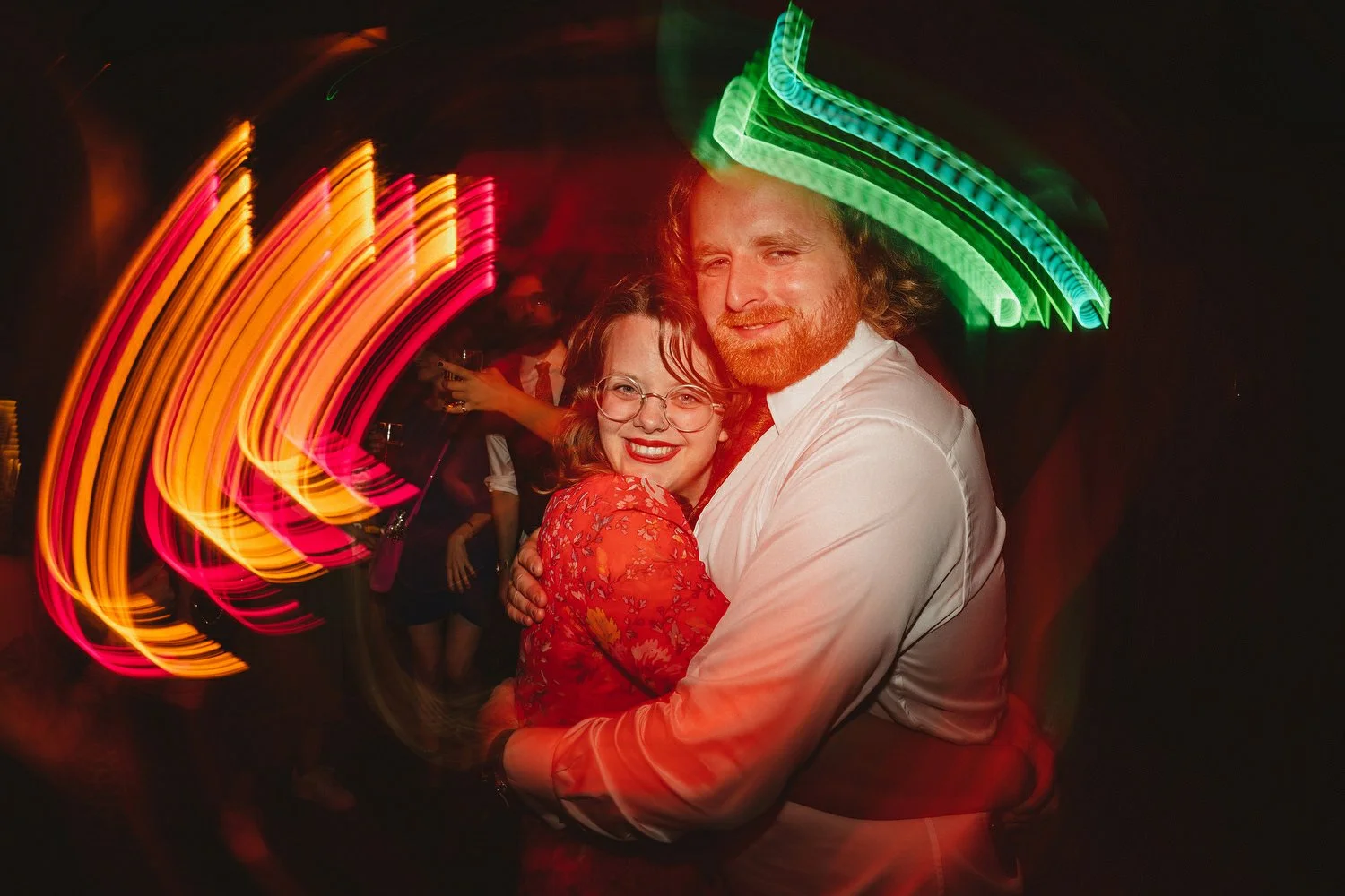  Laura and Alex from Inbetween Days photography got married in Brighton in 2021. They got ready in the Grand Hotel Brighton with a same-sex wedding ceremony in Brighton Town Hall.  A dinner with close friends in Med Brighton was followed by a LOT of 