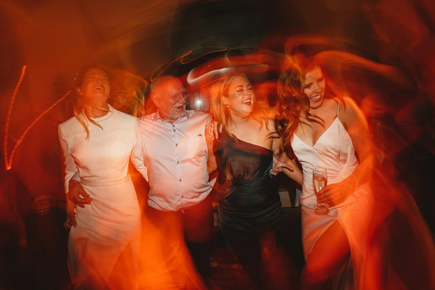  Laura and Alex from Inbetween Days photography got married in Brighton in 2021. They got ready in the Grand Hotel Brighton with a same-sex wedding ceremony in Brighton Town Hall.  A dinner with close friends in Med Brighton was followed by a LOT of 