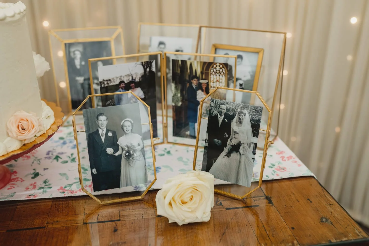  Beth Bradley and Colm Hicks wedding in the Sacred Heart Church in Omagh with wedding reception in Castle Leslie Estate in Glaslough, Monaghan.  Entertainment by Jazz Gazette and The Rare Aul Stuff 