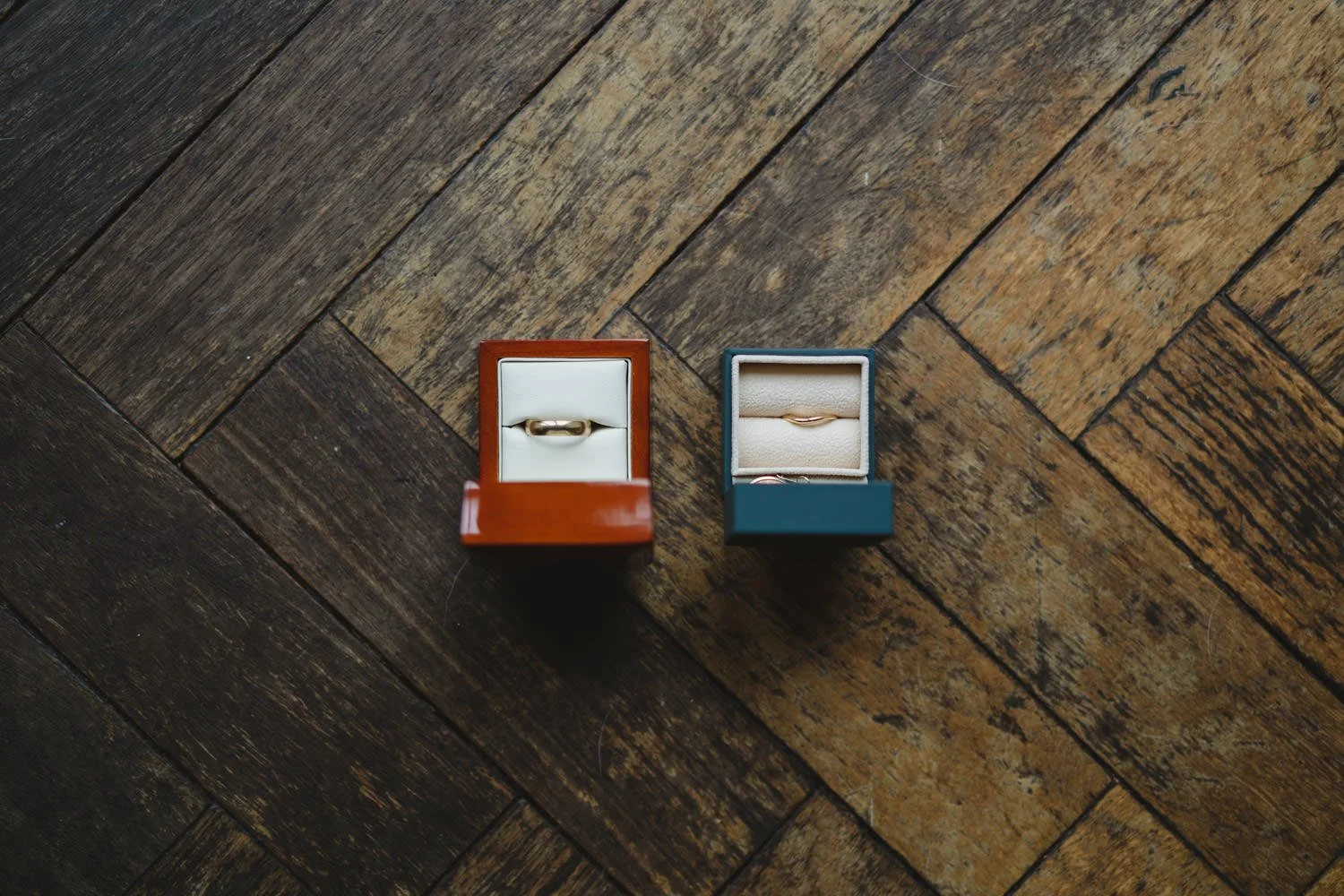  Beth Bradley and Colm Hicks wedding in the Sacred Heart Church in Omagh with wedding reception in Castle Leslie Estate in Glaslough, Monaghan.  Entertainment by Jazz Gazette and The Rare Aul Stuff 