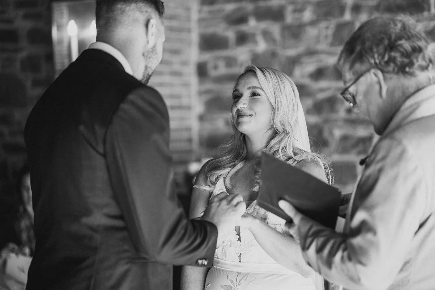 Carriage Rooms at Montalto wedding photos 