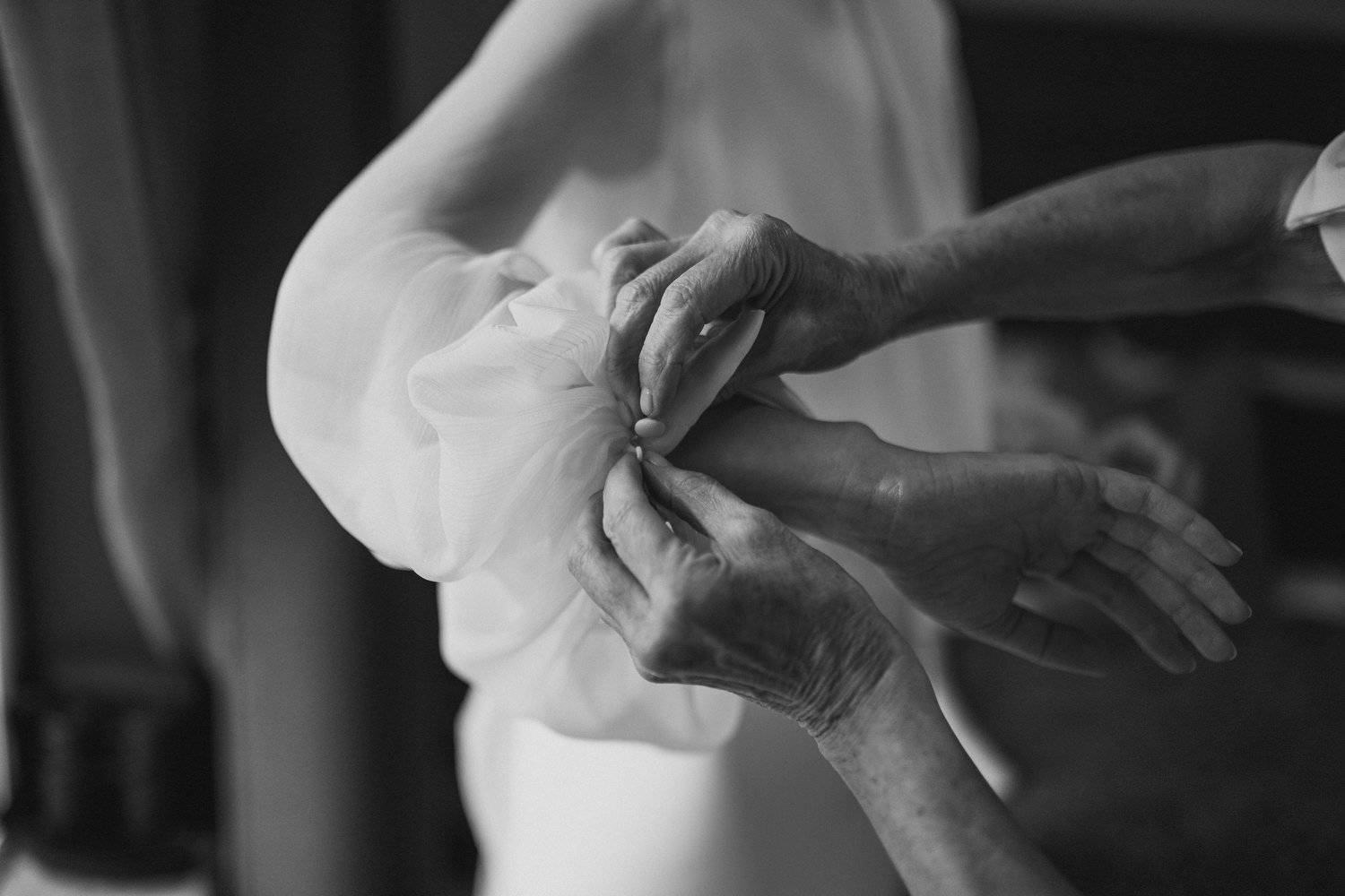  Grainne and Joe’s wedding in Solis Lough Eske Castle in Donegal with photos in Biddy’s o’Barnes 