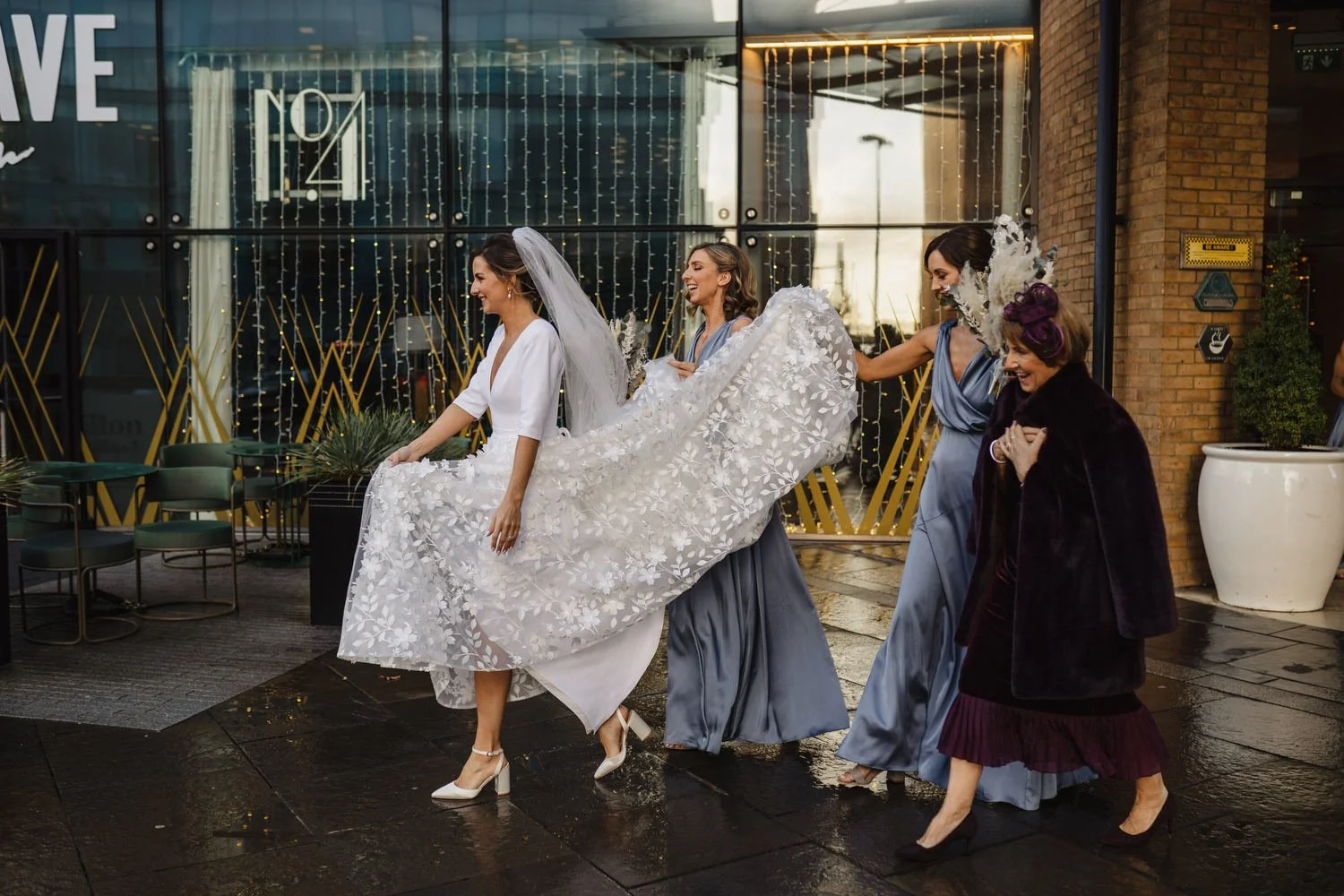  Laura and Matthews wedding in the Muddler’s Club restaurant in Belfast’s Cathedral Quarter. The couple got ready in the Hilton hotel before heading to St.Malachy’s church for their ceremony. Afterwards, we took photos around Cathedral Quarter before