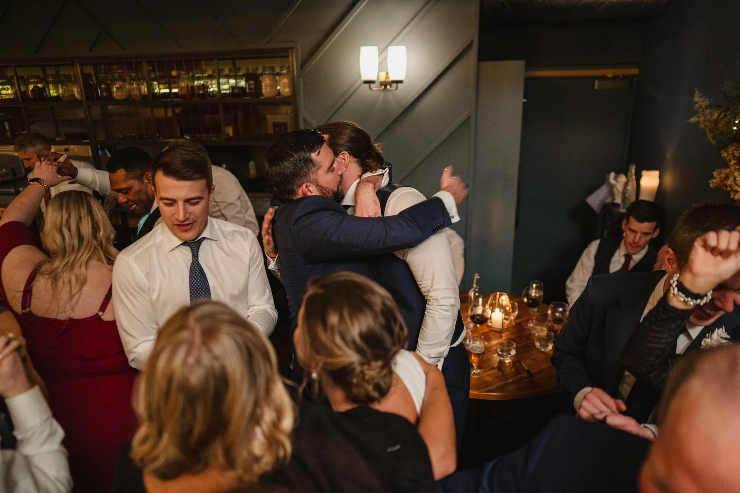  Laura and Matthews wedding in the Muddler’s Club restaurant in Belfast’s Cathedral Quarter. The couple got ready in the Hilton hotel before heading to St.Malachy’s church for their ceremony. Afterwards, we took photos around Cathedral Quarter before