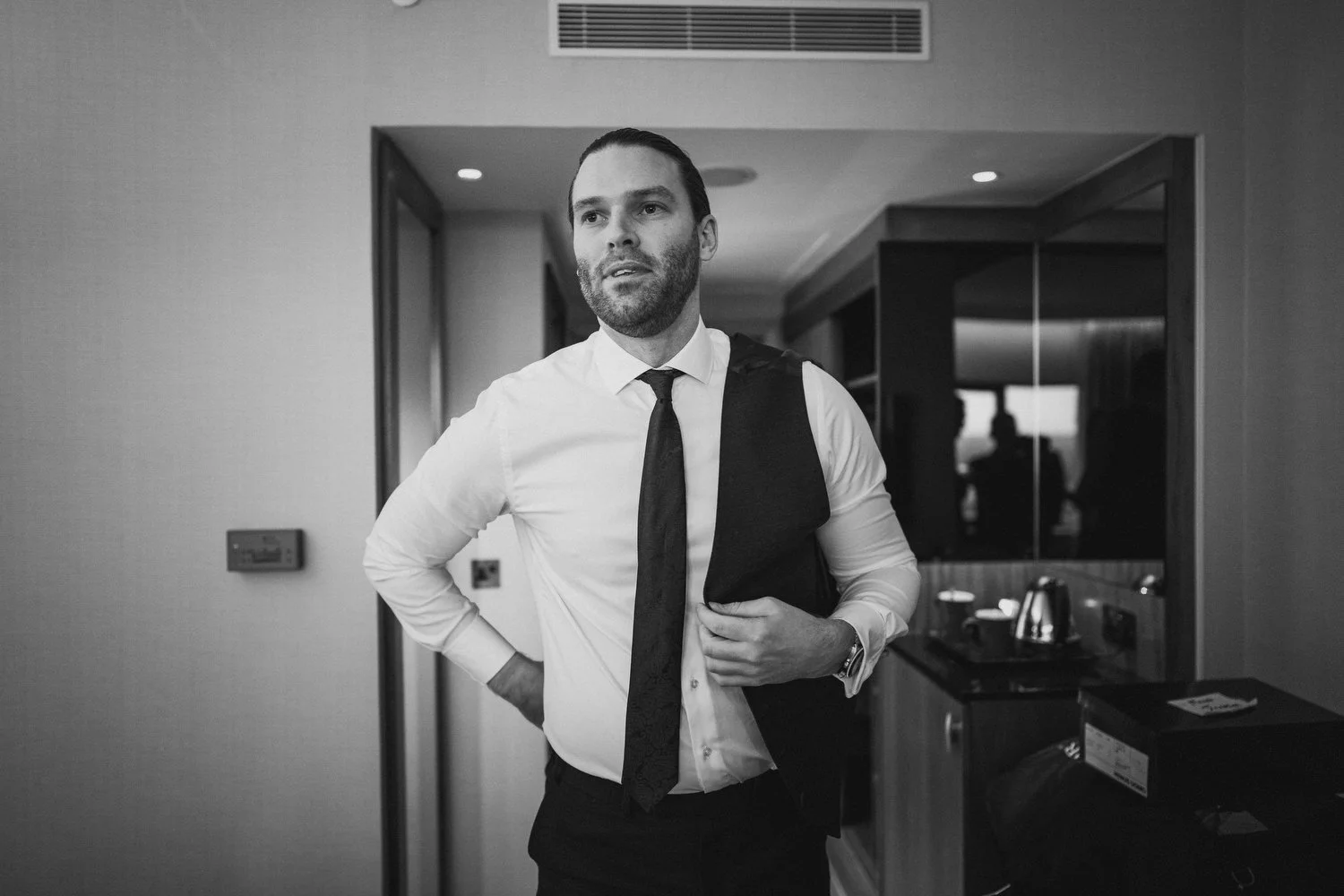  Laura and Matthews wedding in the Muddler’s Club restaurant in Belfast’s Cathedral Quarter. The couple got ready in the Hilton hotel before heading to St.Malachy’s church for their ceremony. Afterwards, we took photos around Cathedral Quarter before