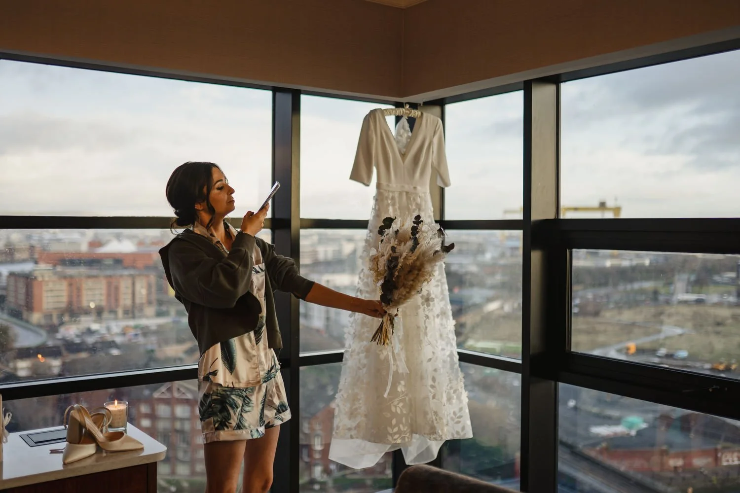  Laura and Matthews wedding in the Muddler’s Club restaurant in Belfast’s Cathedral Quarter. The couple got ready in the Hilton hotel before heading to St.Malachy’s church for their ceremony. Afterwards, we took photos around Cathedral Quarter before
