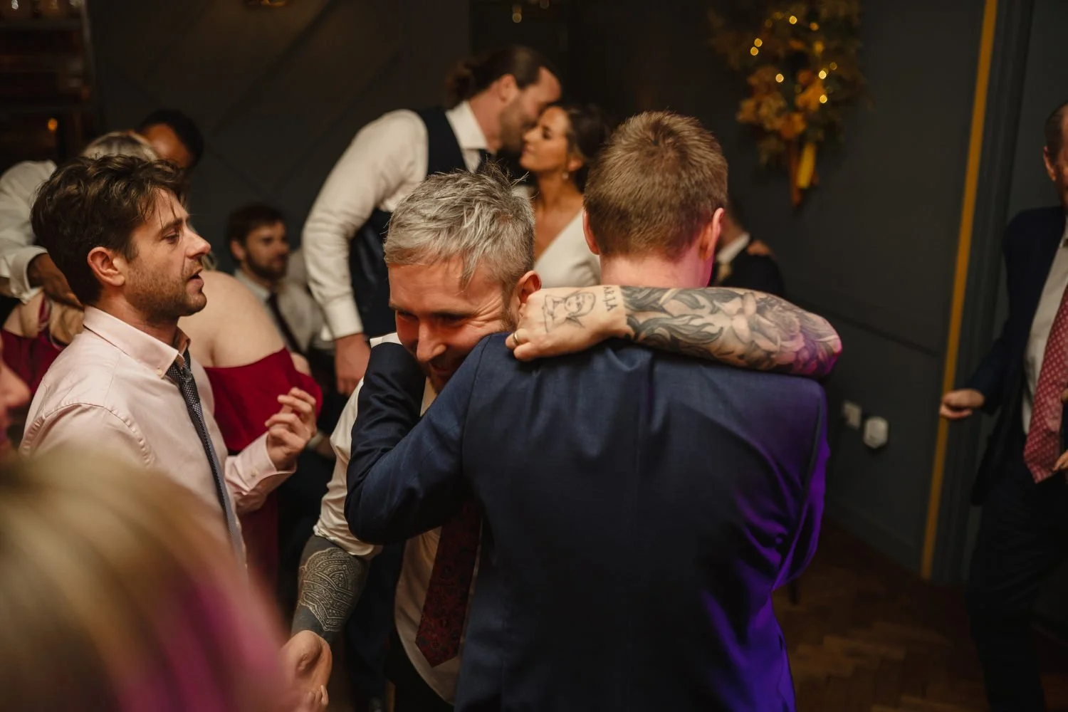  Laura and Matthews wedding in the Muddler’s Club restaurant in Belfast’s Cathedral Quarter. The couple got ready in the Hilton hotel before heading to St.Malachy’s church for their ceremony. Afterwards, we took photos around Cathedral Quarter before