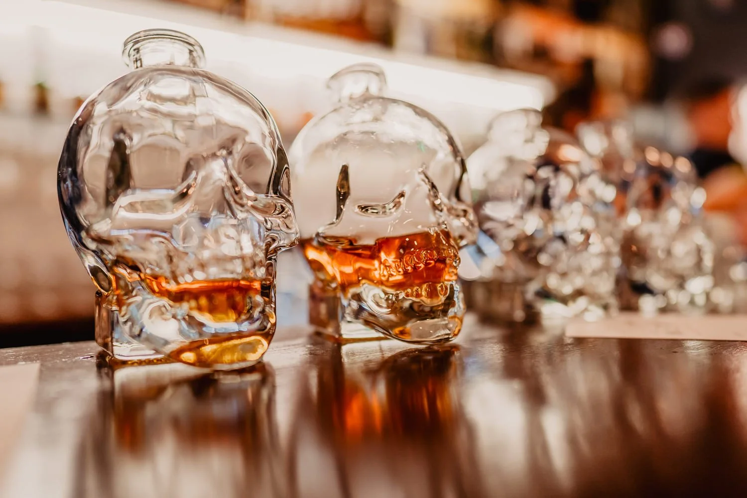  Laura and Matthews wedding in the Muddler’s Club restaurant in Belfast’s Cathedral Quarter. The couple got ready in the Hilton hotel before heading to St.Malachy’s church for their ceremony. Afterwards, we took photos around Cathedral Quarter before