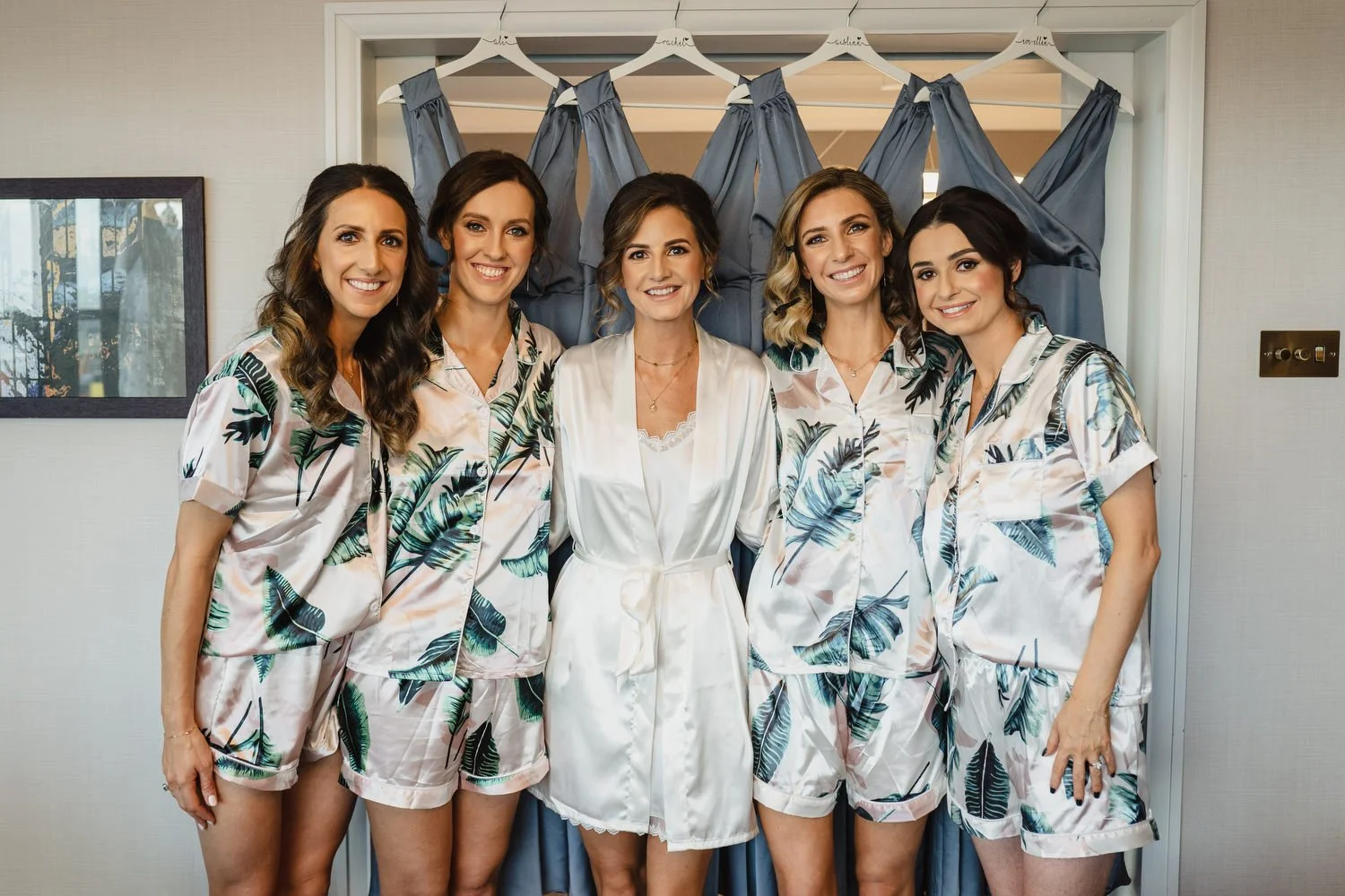  Laura and Matthews wedding in the Muddler’s Club restaurant in Belfast’s Cathedral Quarter. The couple got ready in the Hilton hotel before heading to St.Malachy’s church for their ceremony. Afterwards, we took photos around Cathedral Quarter before