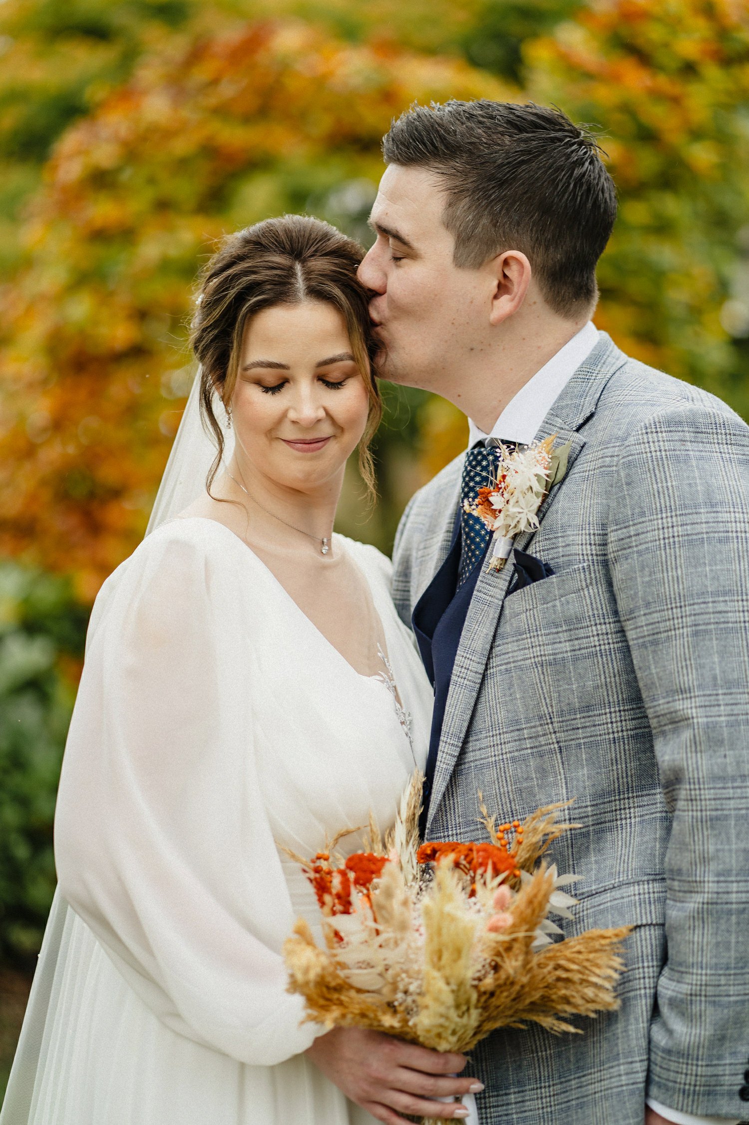 Becky and Raymond Clandeboye Lodge Wedding  0060.JPG