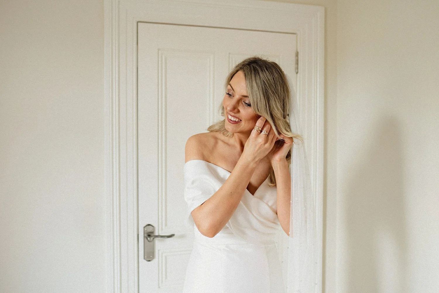 The Dark Horse Belfast Pub Wedding 0037.JPG