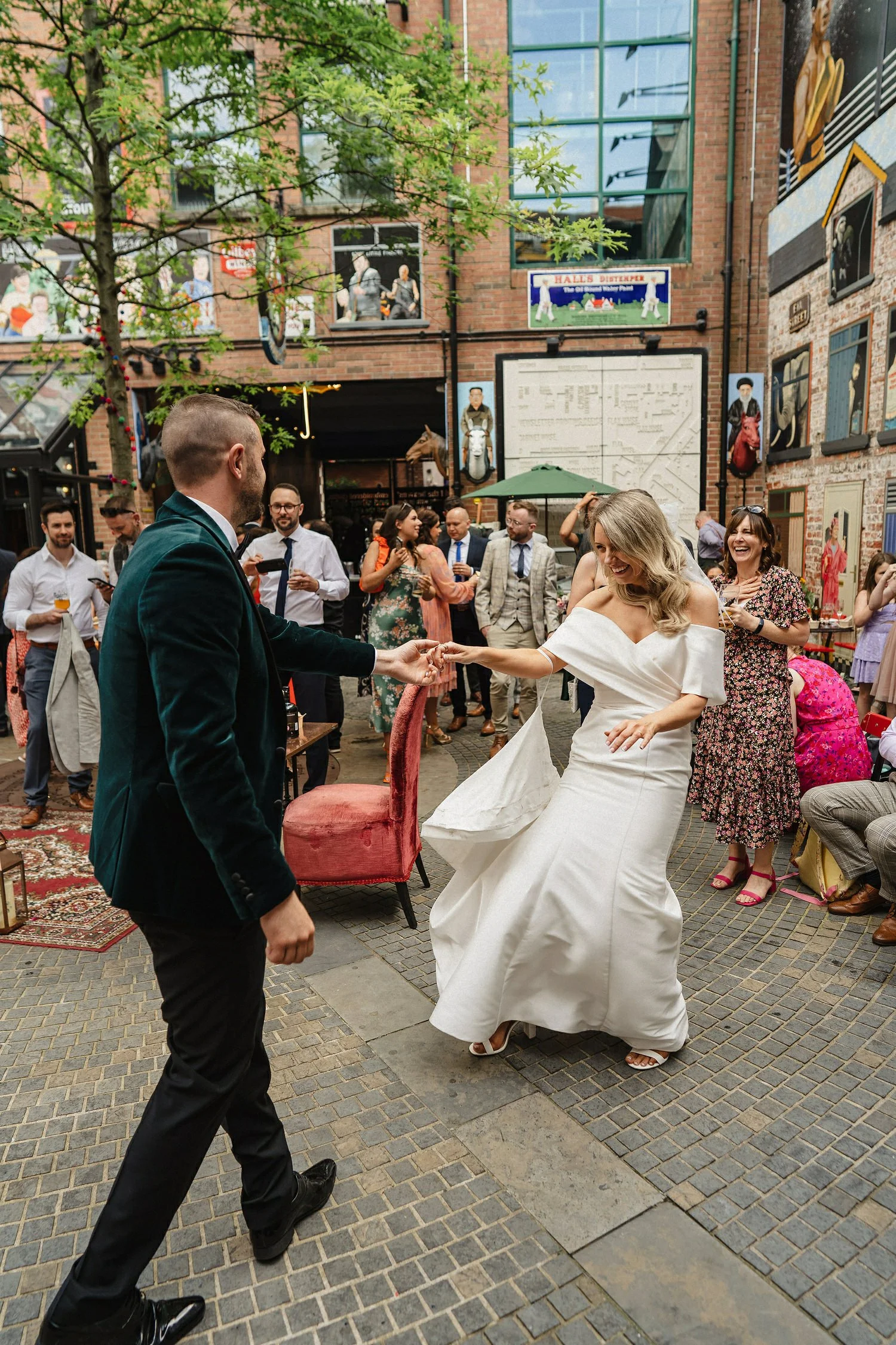 The Dark Horse Belfast Pub Wedding 0185.JPG