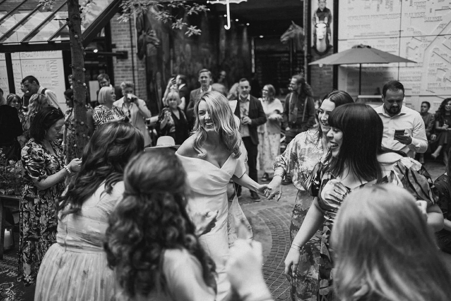 The Dark Horse Belfast Pub Wedding 0226.JPG