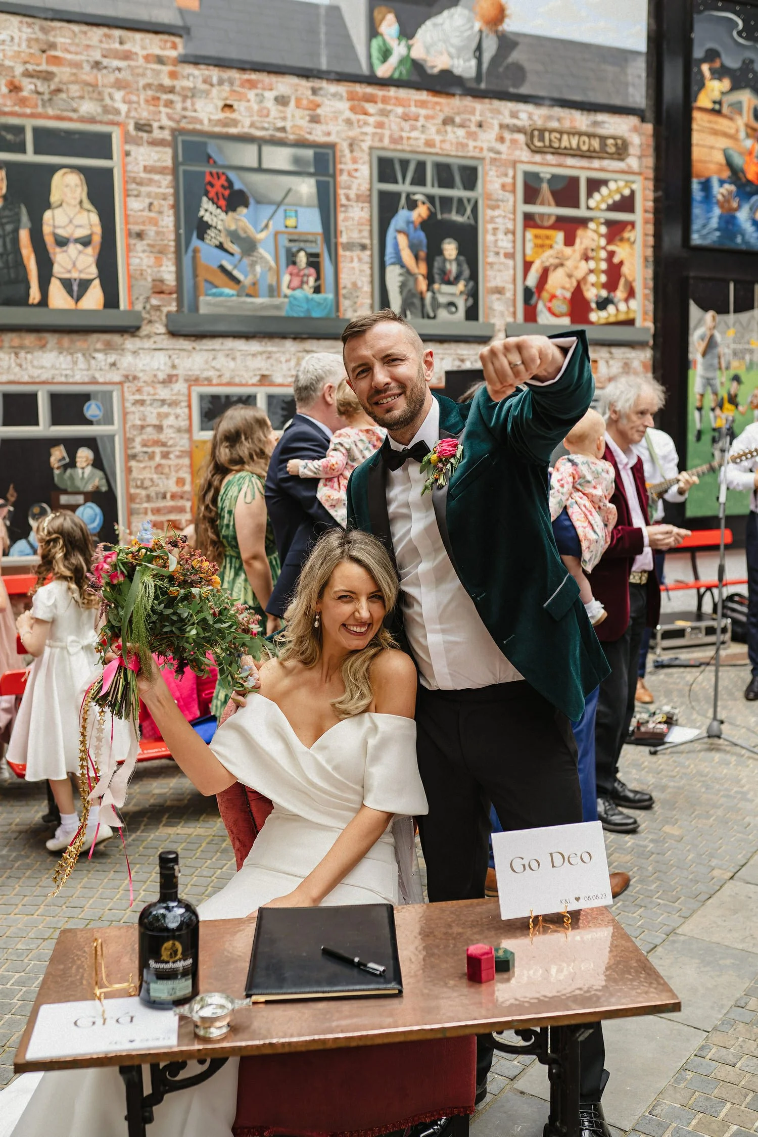 The Dark Horse Belfast Pub Wedding 0166.JPG