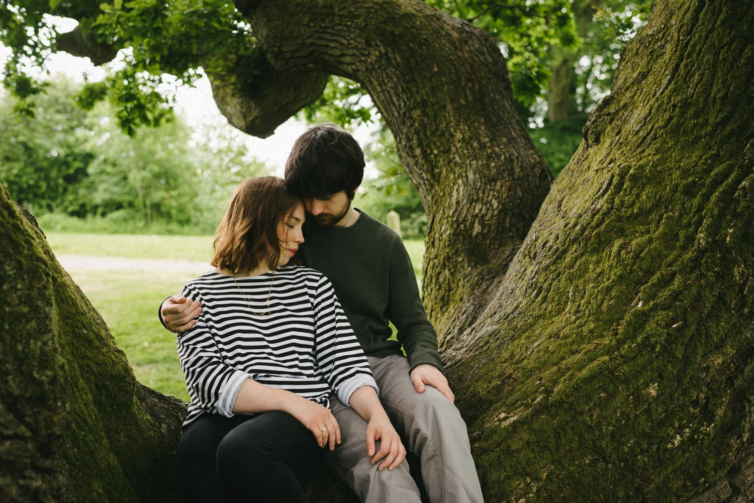  Best Northern Ireland Wedding Photographers, Loretta Hurson, Youthemus 