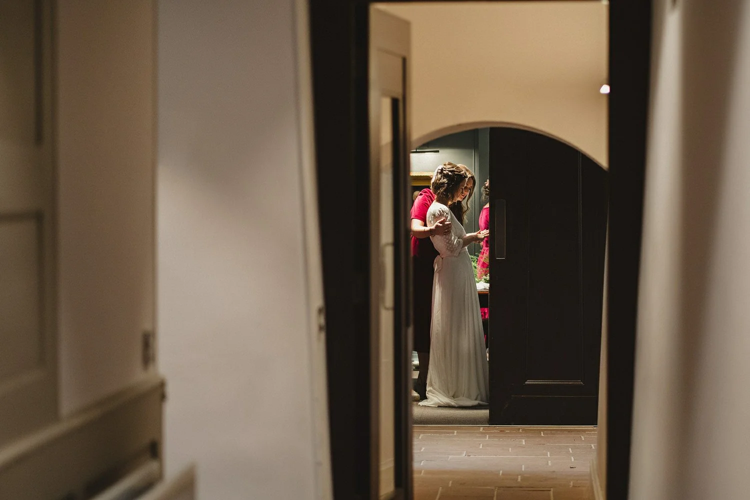  The Best wedding Photographers in Northern Ireland 2022. Planning a wedding in Ireland? Here are some of the best wedding photographs taken across Ireland and Northern Ireland. 