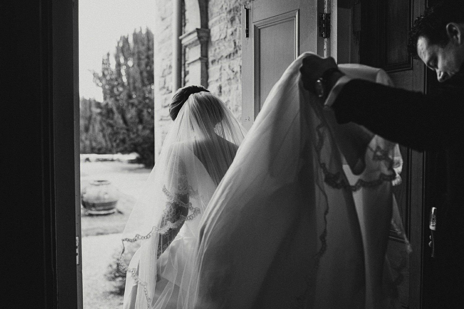  The Best wedding Photographers in Northern Ireland 2022. Planning a wedding in Ireland? Here are some of the best wedding photographs taken across Ireland and Northern Ireland. 