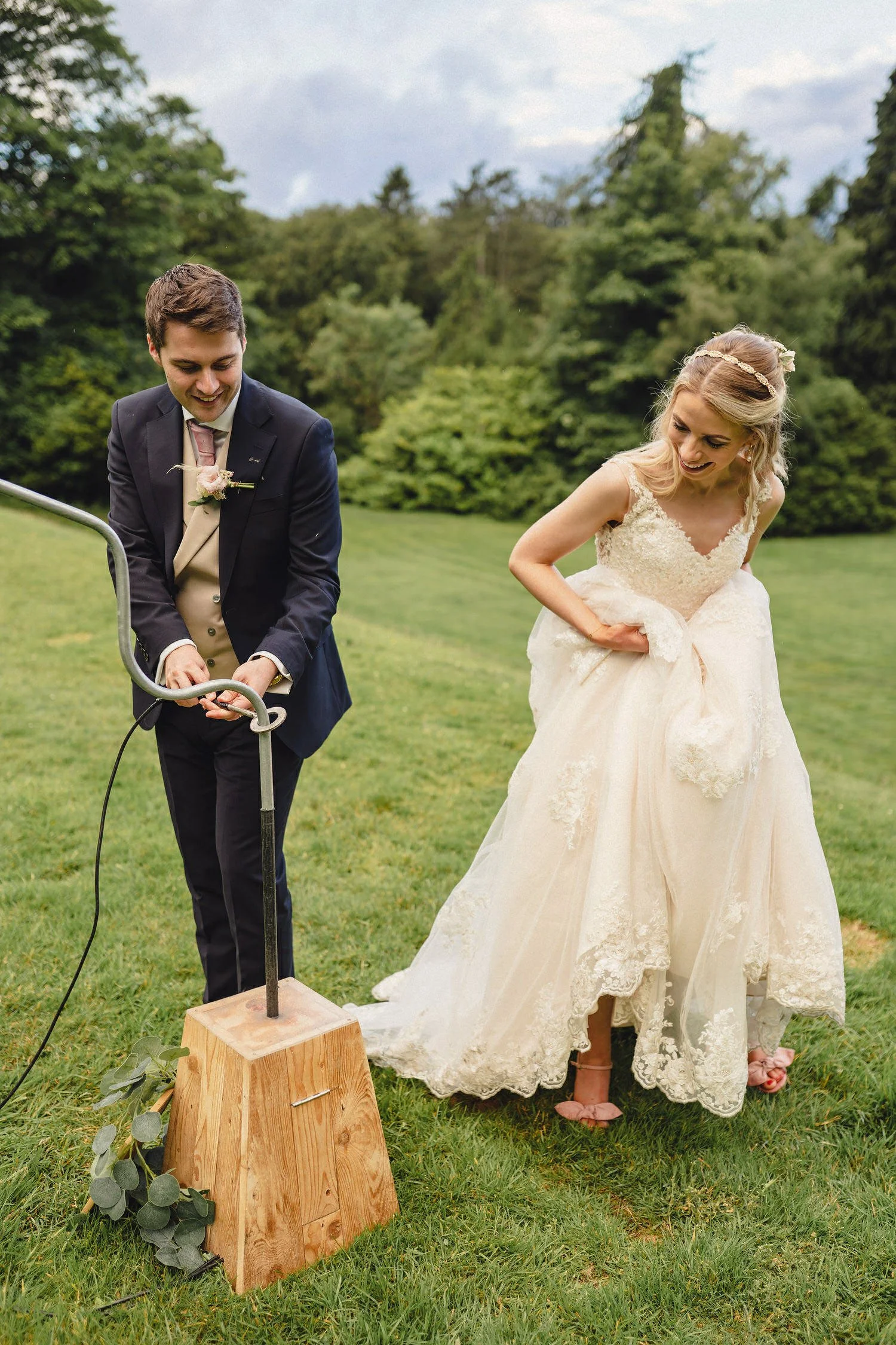  The Best wedding Photographers in Northern Ireland 2022. Planning a wedding in Ireland? Here are some of the best wedding photographs taken across Ireland and Northern Ireland. 