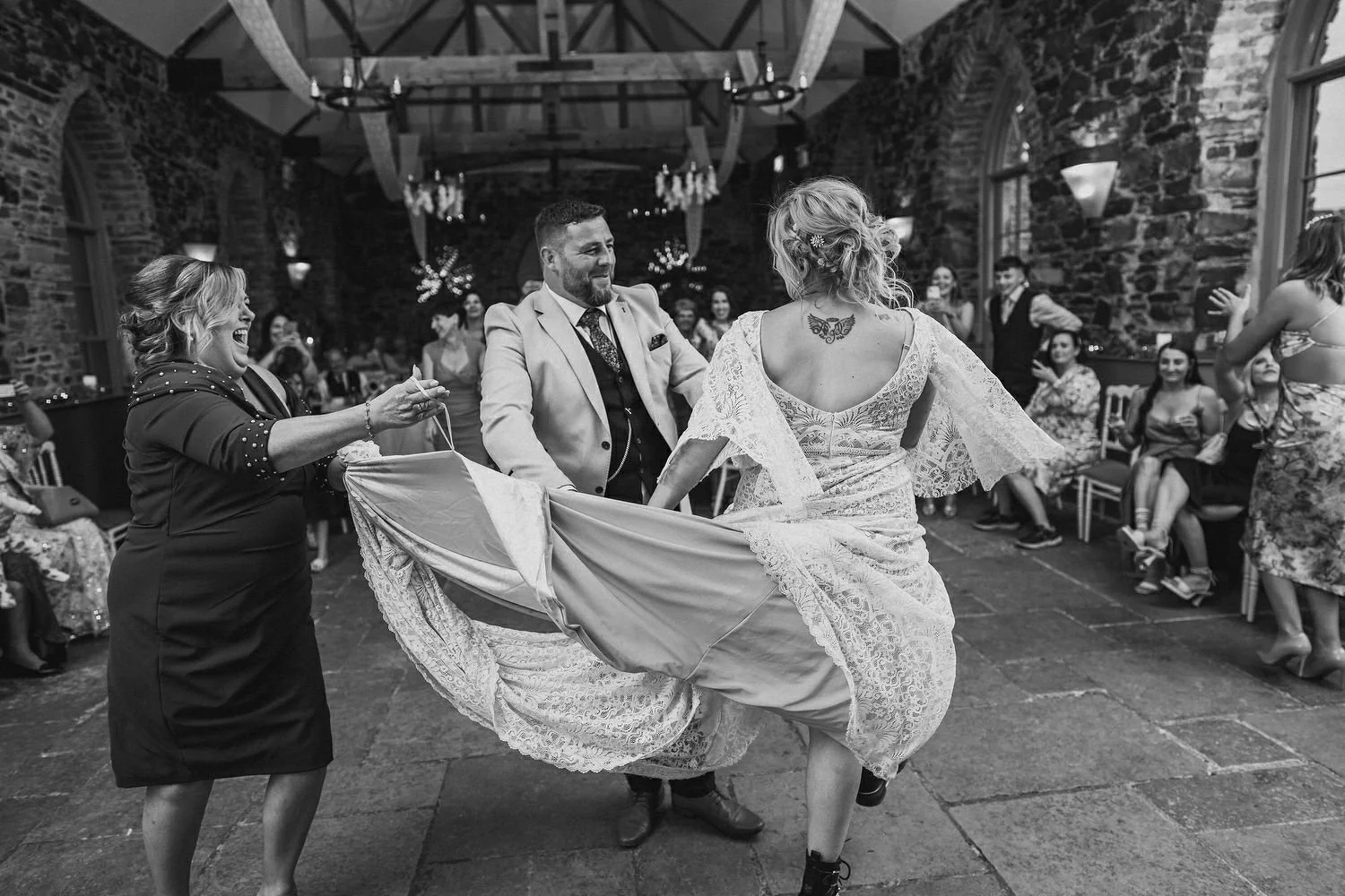  The Best wedding Photographers in Northern Ireland 2022. Planning a wedding in Ireland? Here are some of the best wedding photographs taken across Ireland and Northern Ireland. 