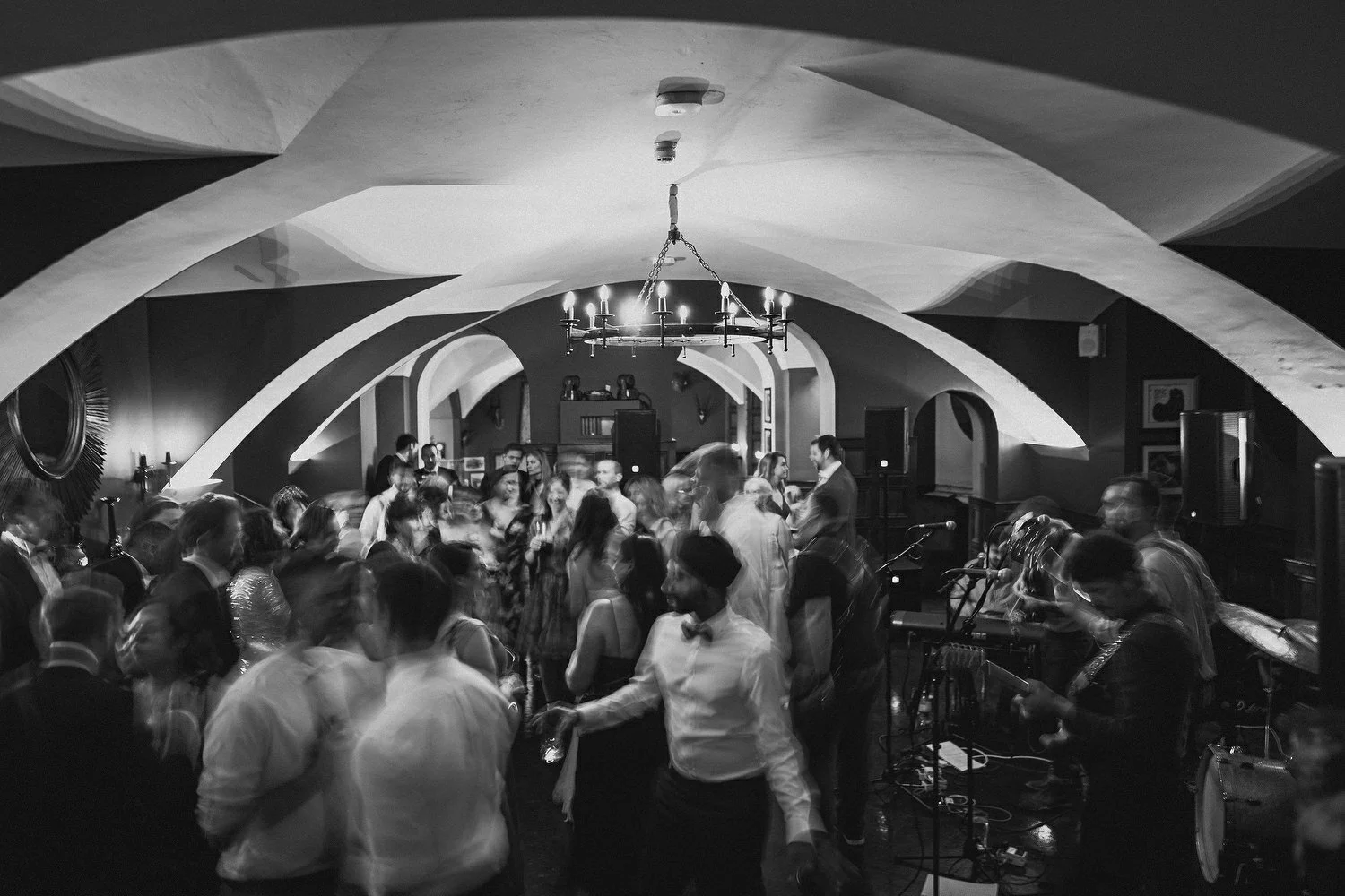  The Best wedding Photographers in Northern Ireland 2022. Planning a wedding in Ireland? Here are some of the best wedding photographs taken across Ireland and Northern Ireland. 