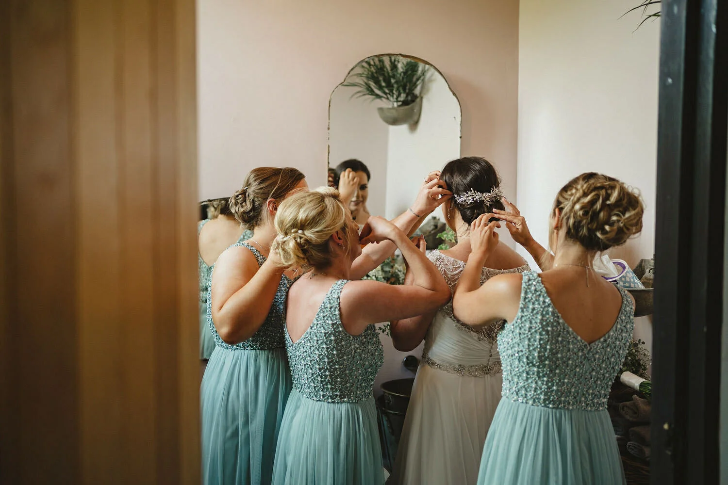  Best Wedding Photographers, Belfast, Nothern Ireland. 