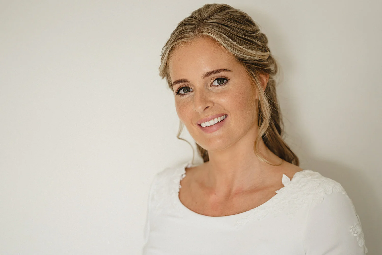  Best Wedding Photographers, Belfast, Nothern Ireland. 