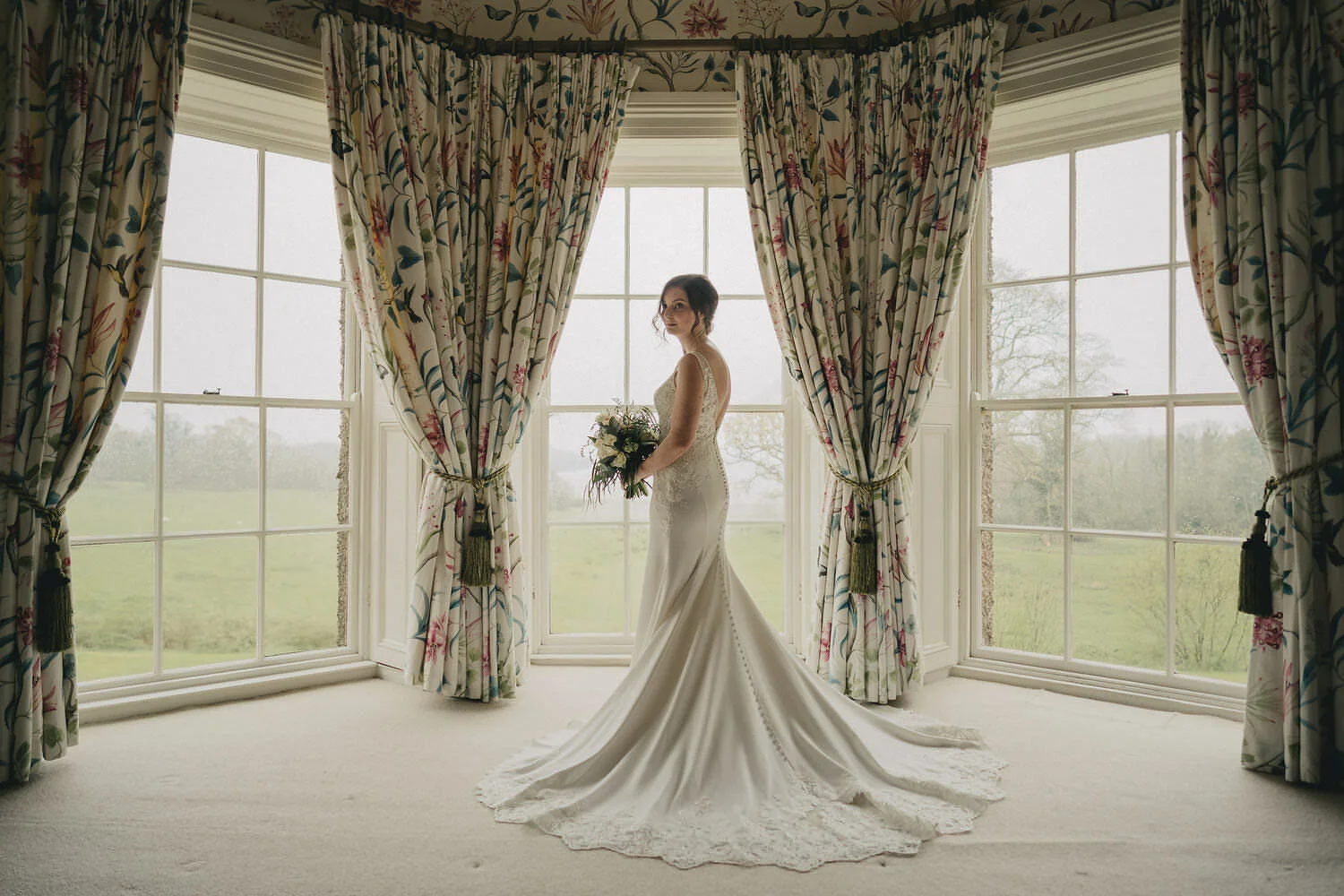  Best Wedding Photographers, Belfast, Nothern Ireland. 