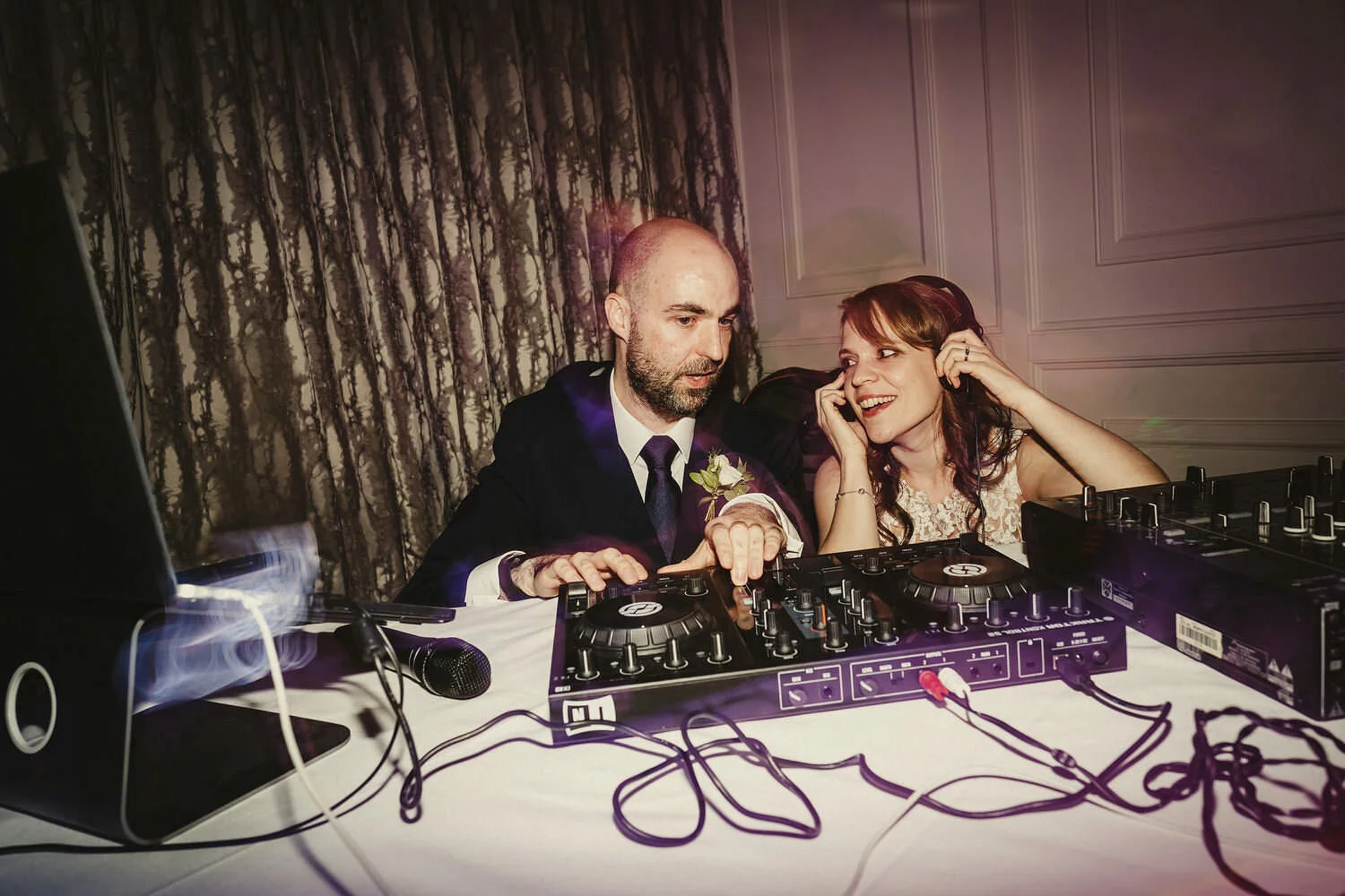  Best Wedding Photographers, Belfast, Nothern Ireland. 