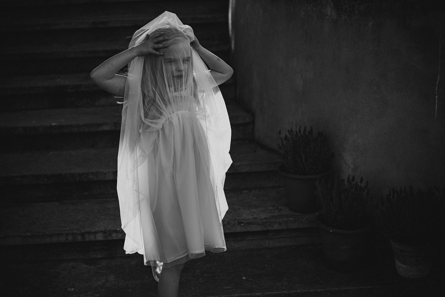  Best Wedding Photographers, Belfast, Nothern Ireland. 