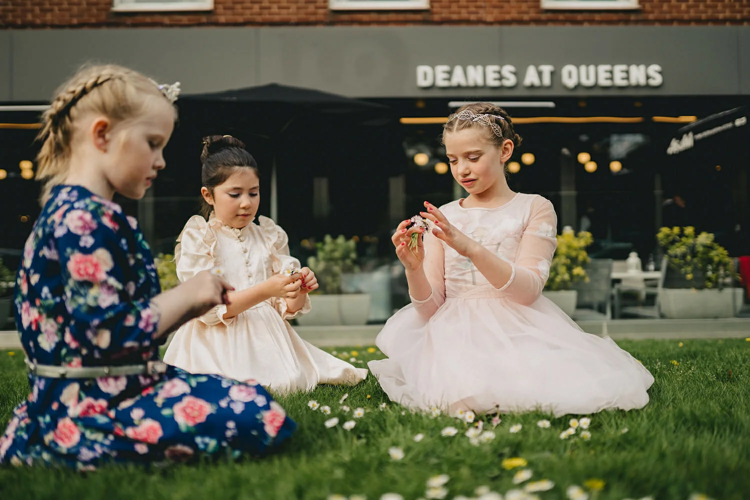  Best Wedding Photographers, Belfast, Nothern Ireland. 