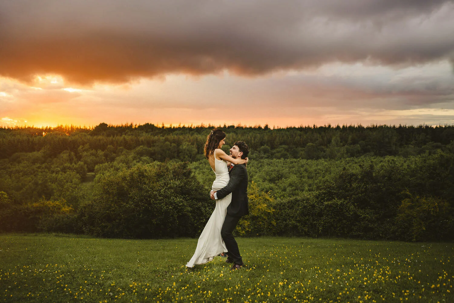  Best Wedding Photographers, Belfast, Nothern Ireland. 