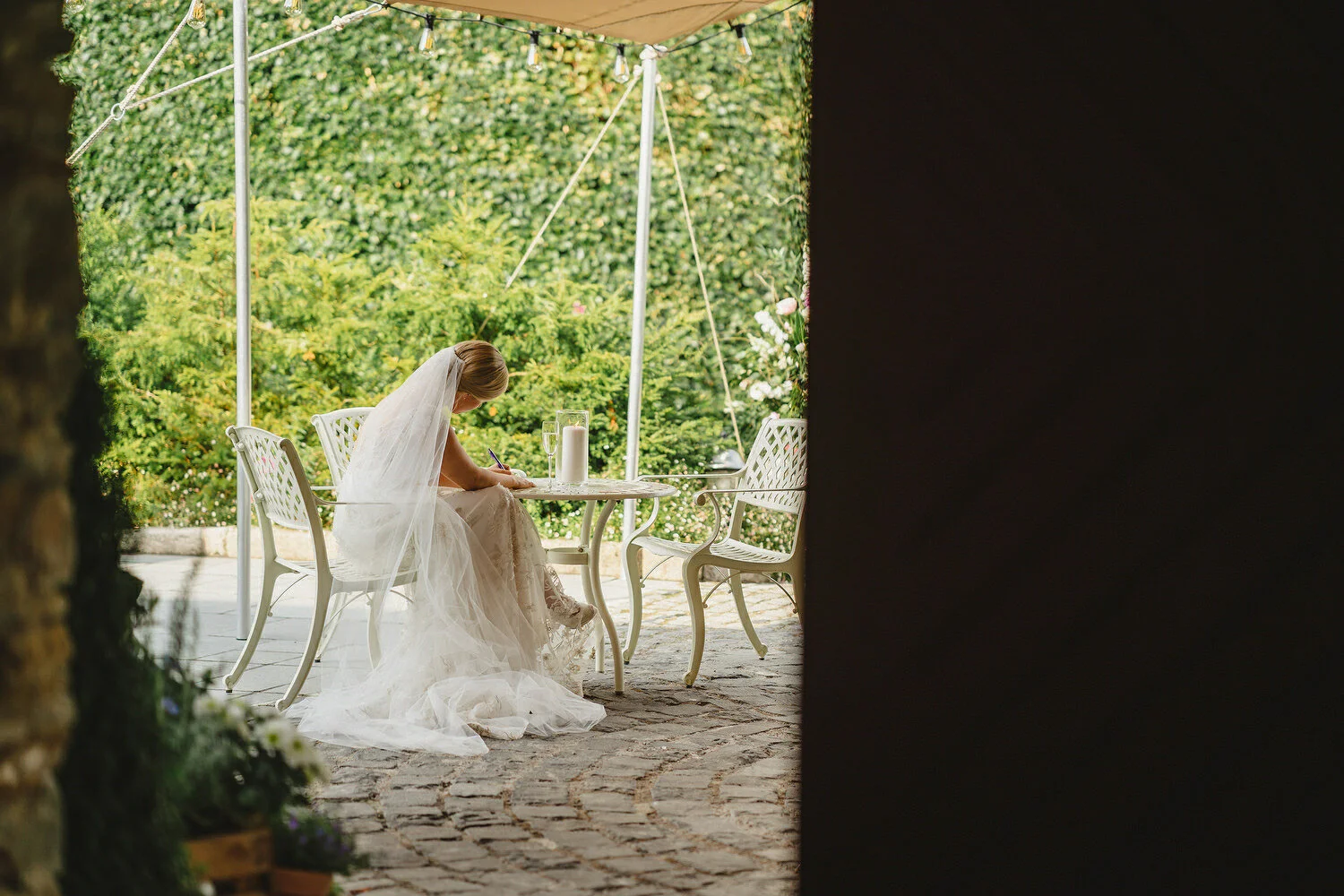  Best Wedding Photographers, Belfast, Nothern Ireland. 