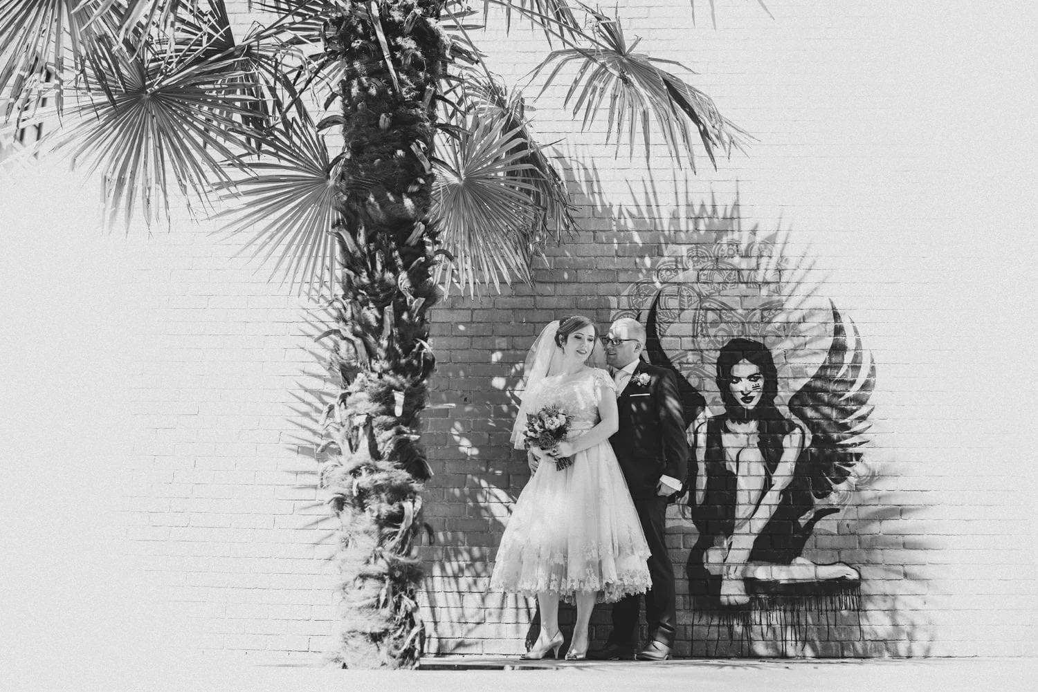  Temple Bar Dublin wedding photos 