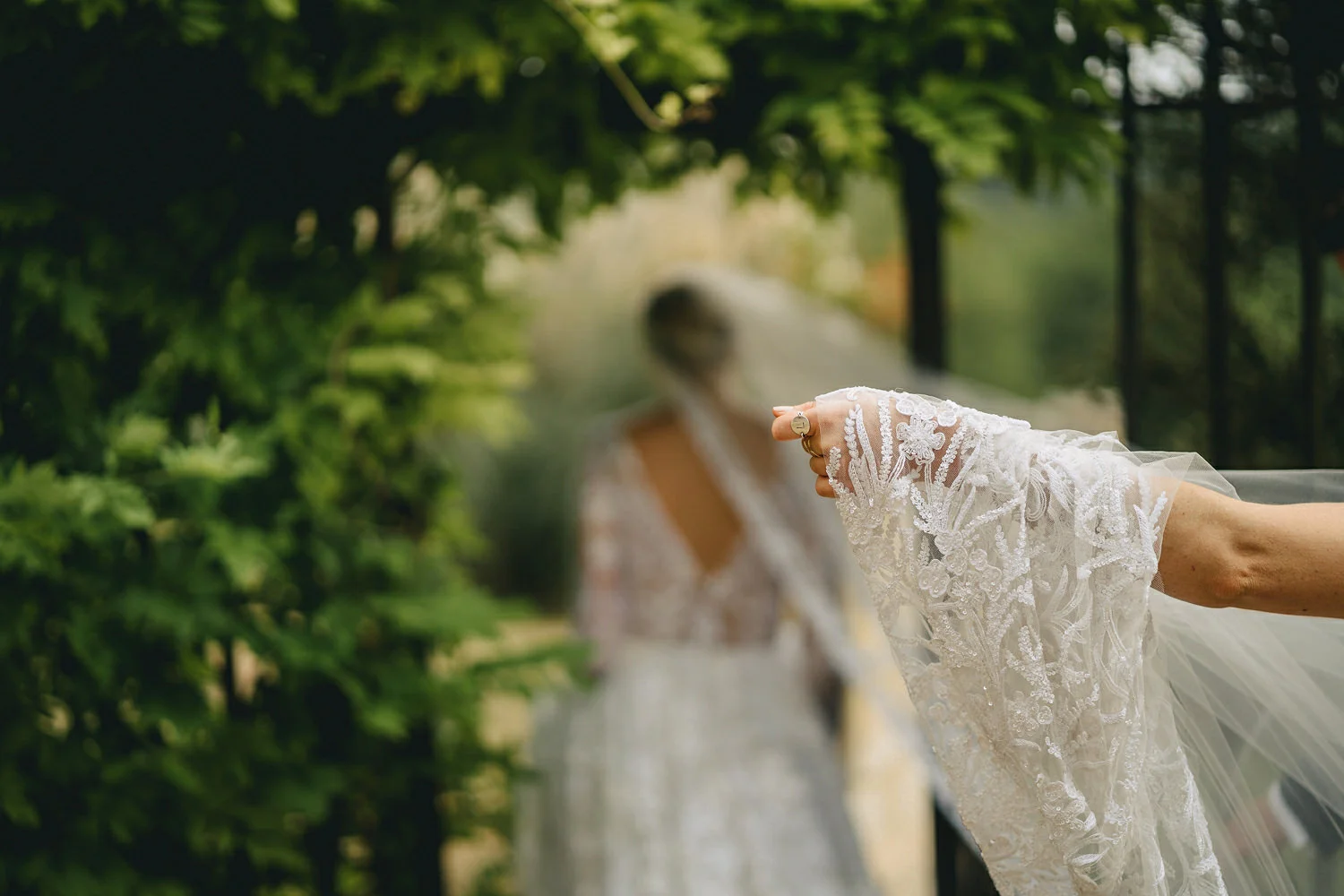  Some of the best wedding photographs in the world. The best Wedding photos in the europe 2018. The best wedding photos in Ireland. Sony wedding photos. Sony a7iii wedding camera. 