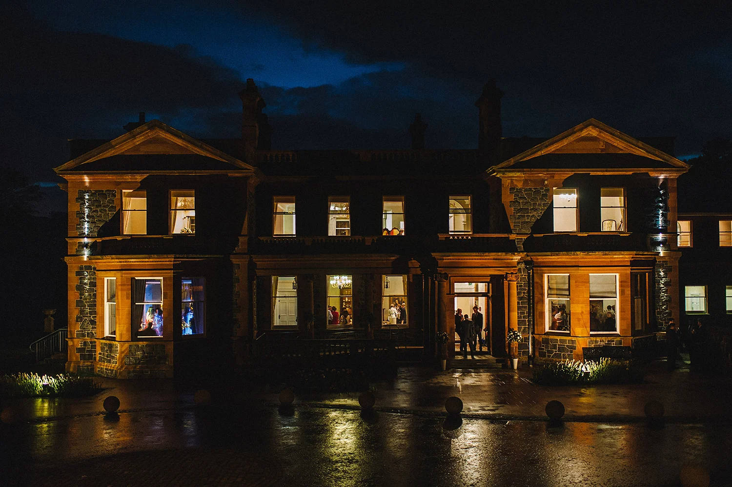 Wedding Photographers Northern Ireland Cultra Fiona Alex 136.JPG