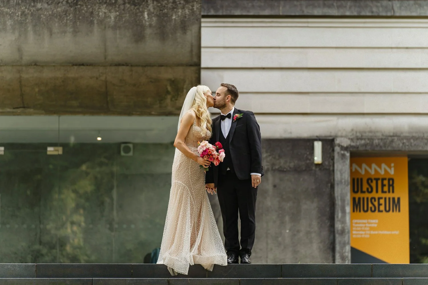 Cafe Parisien Belfast Wedding photos 065.JPG