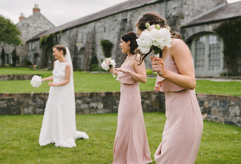 wedding dancing gif.GIF