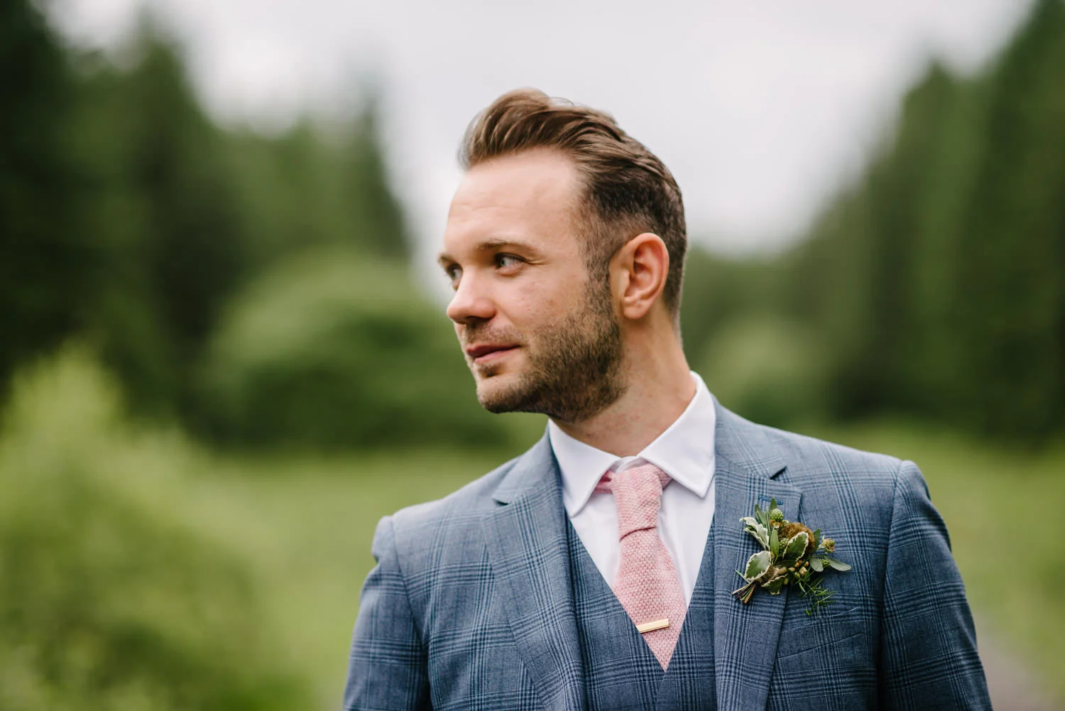  Harvey's Point Donegal Wedding Photos  