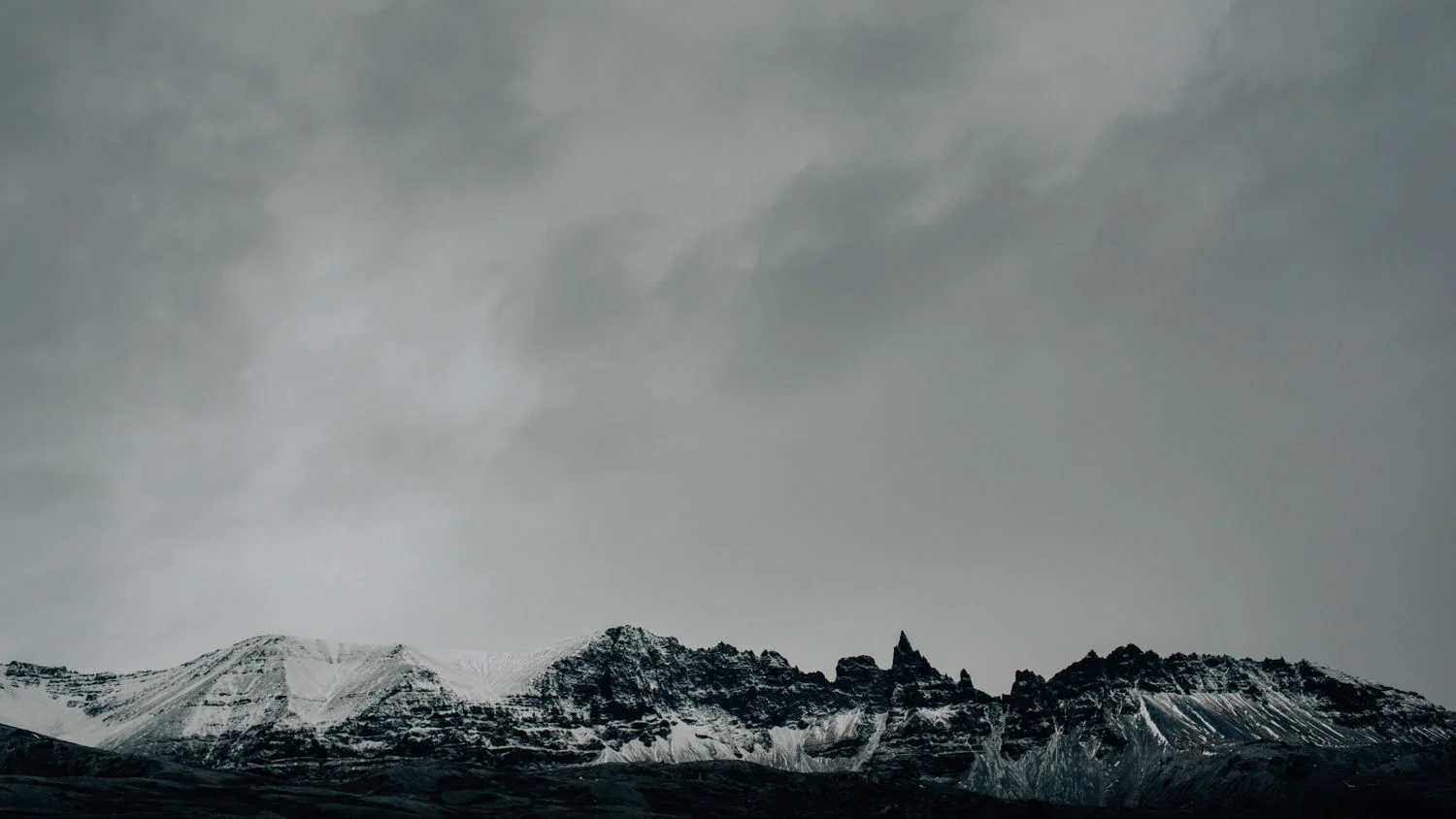  Wedding and elopement photographers and  photography, Iceland.  English speaking wedding photographers Iceland. 