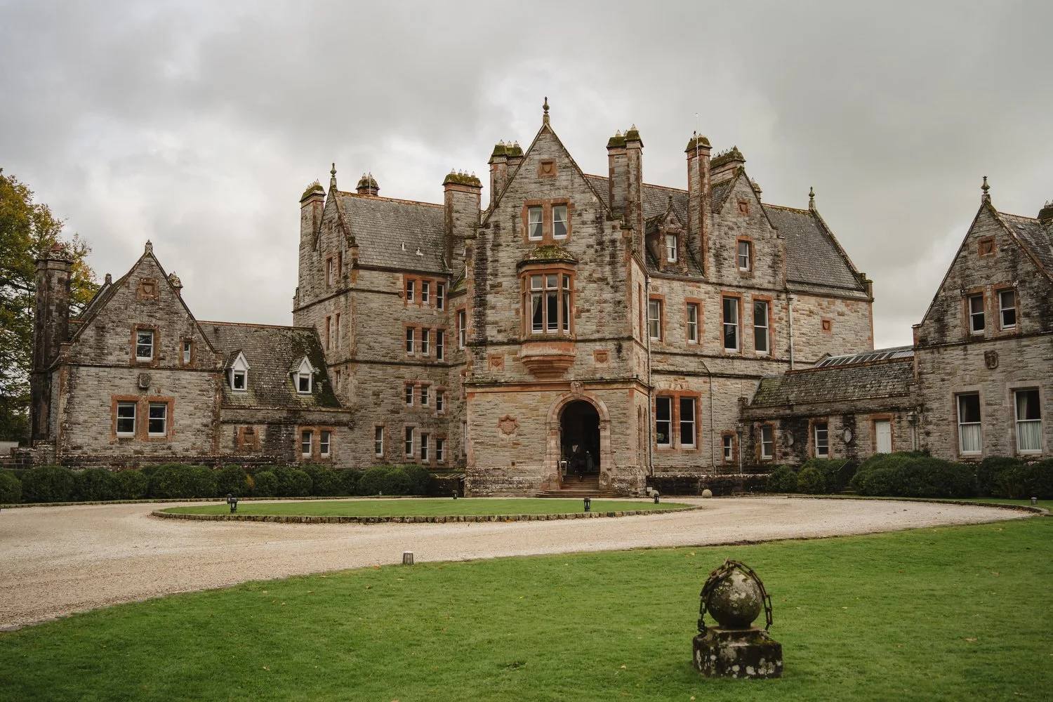 Janet and Daniel Castle Leslie Estate Wedding 072.JPG