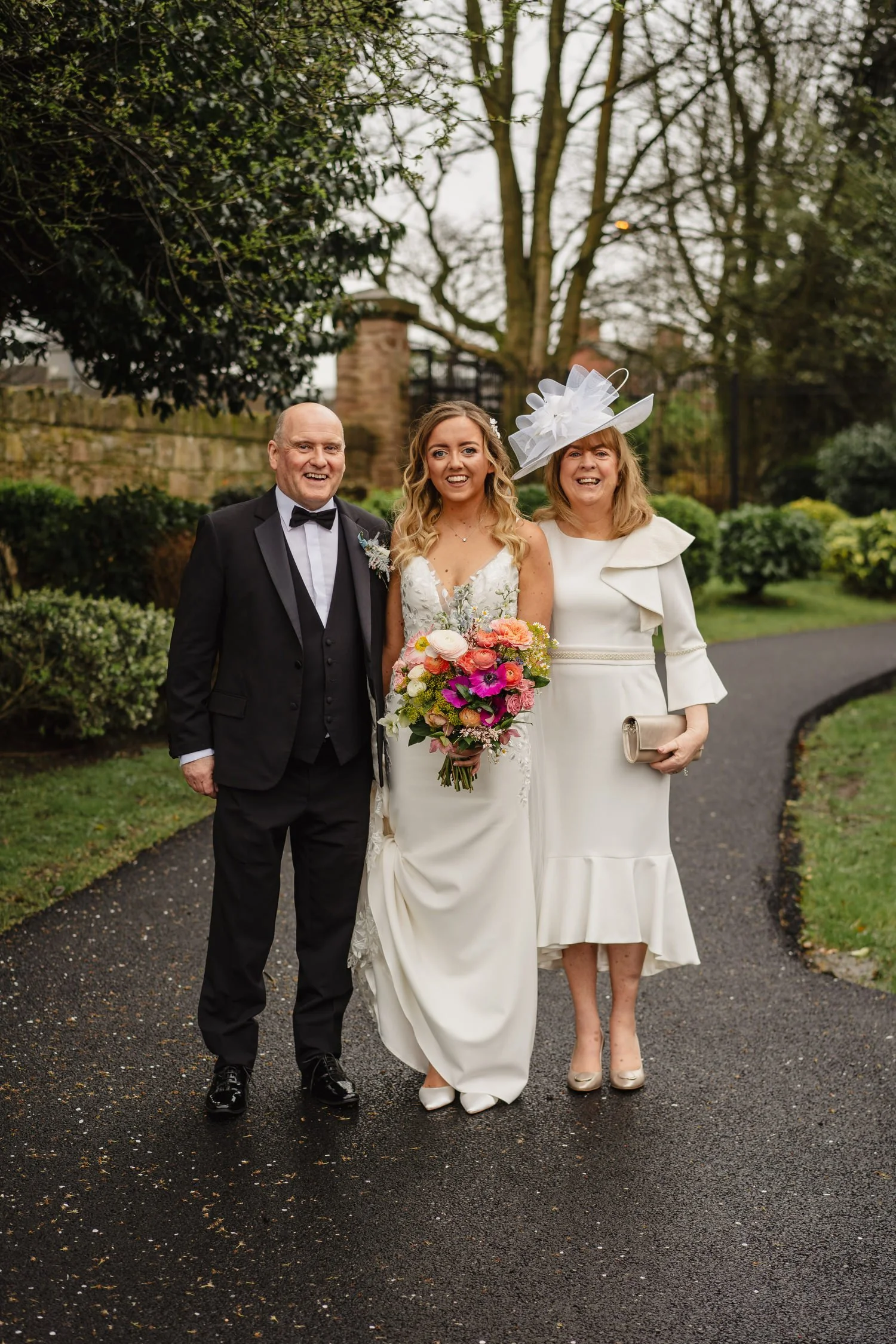 Killeavy Castle Wedding - Maeve and Kevin040.JPG