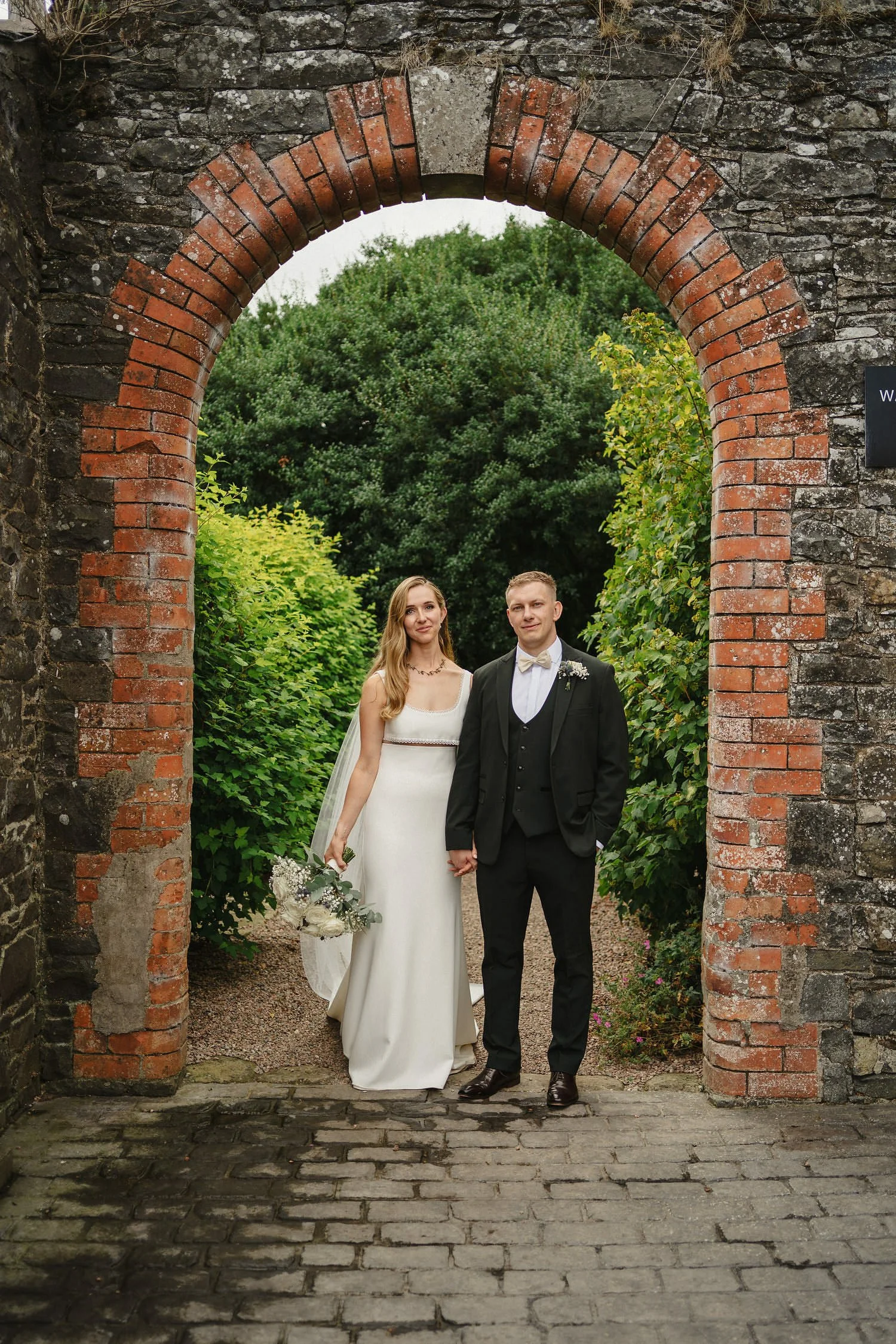 Larchfield Wedding Photos - Susie and Aaron 0055.JPG